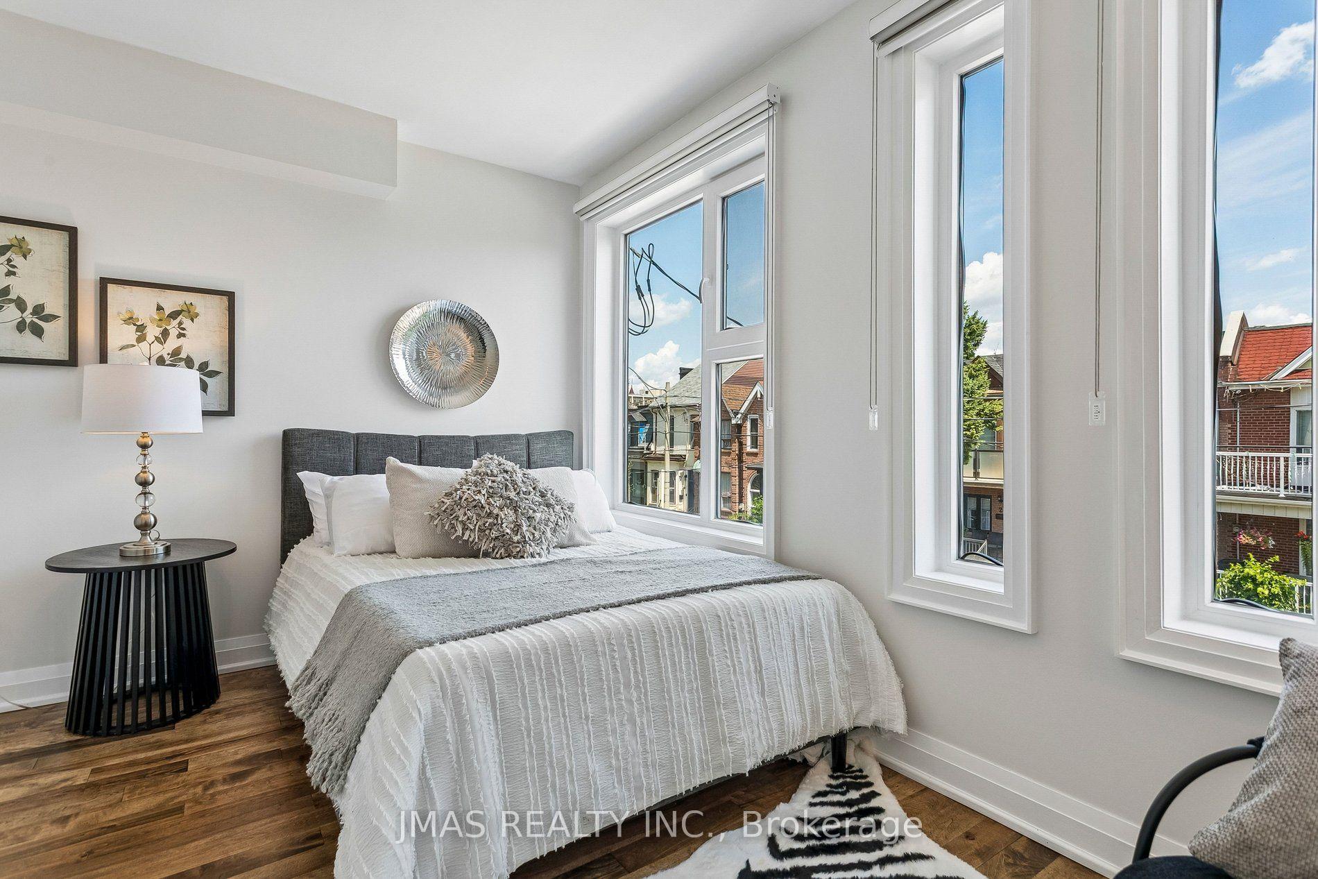 Photo 29 of 268 Manning Avenue, Toronto, Trinity-Bellwoods — HOMEH