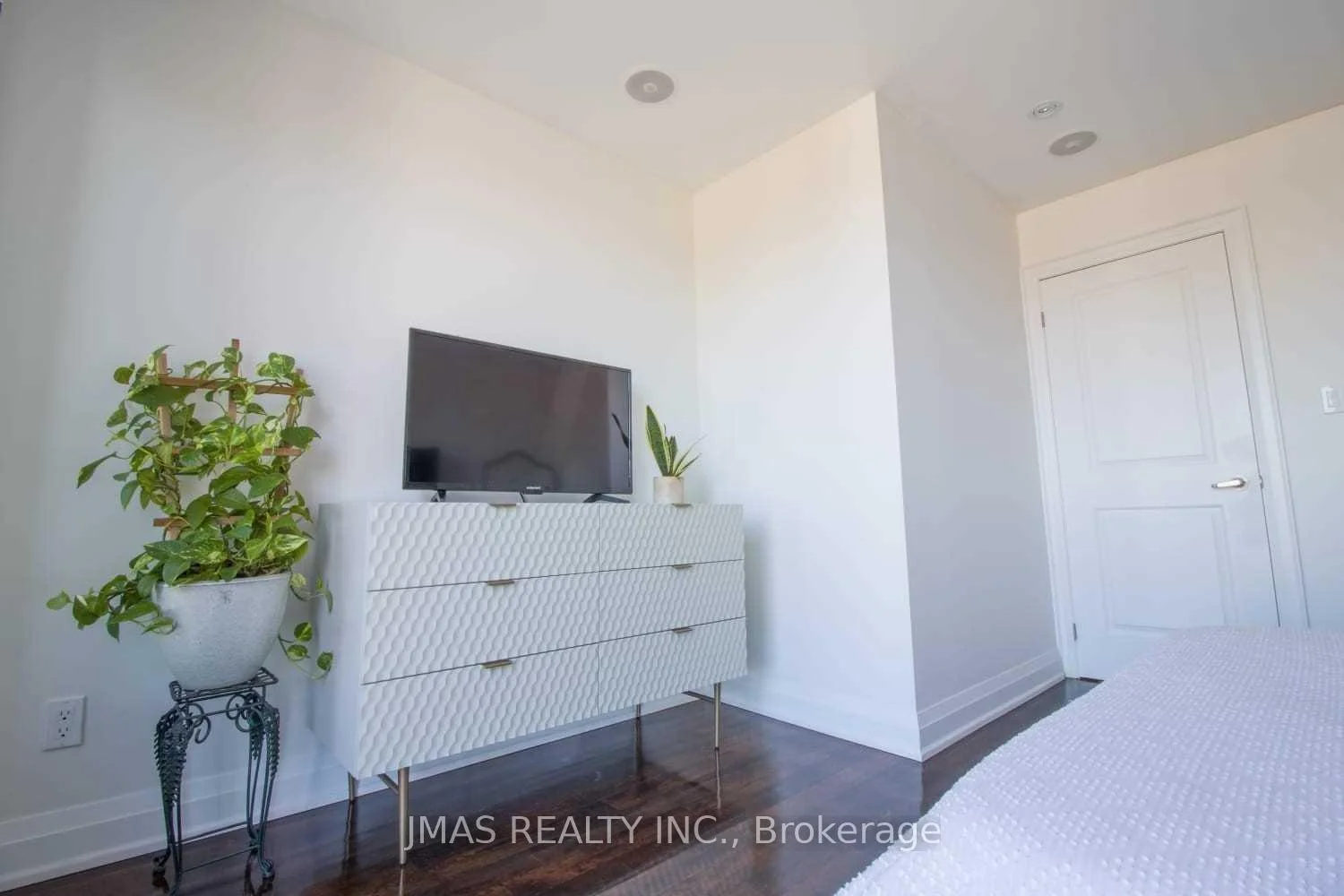 Photo 30 of 268 Manning Avenue, Toronto, Trinity-Bellwoods — HOMEH