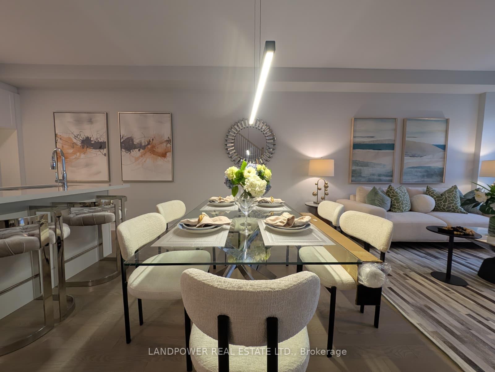 Photo 5 of 101 Anna Russell Way, Markham, Unionville — HOMEH