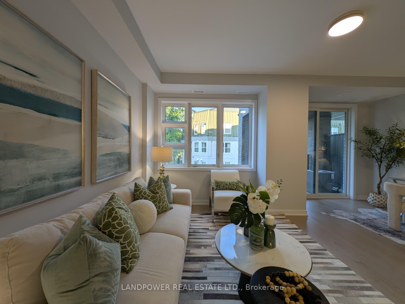 Photo 8 of 101 Anna Russell Way, Markham, Unionville — HOMEH