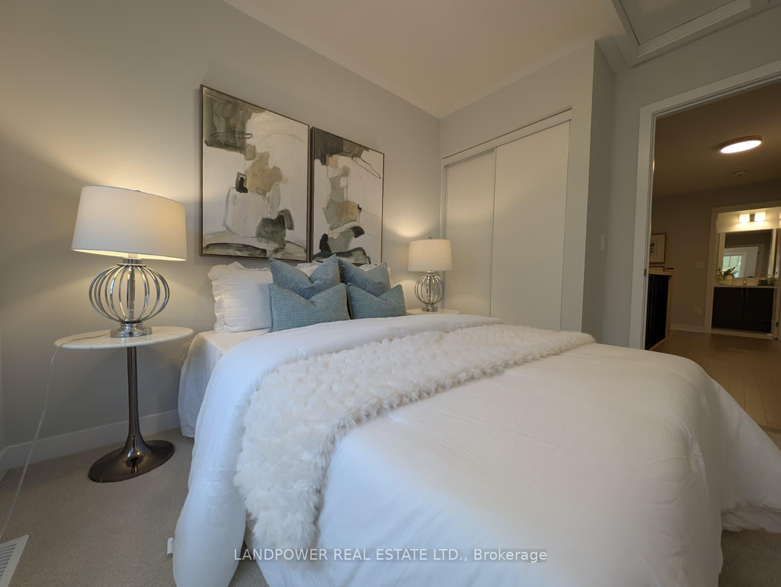 Photo 23 of 101 Anna Russell Way, Markham, Unionville — HOMEH