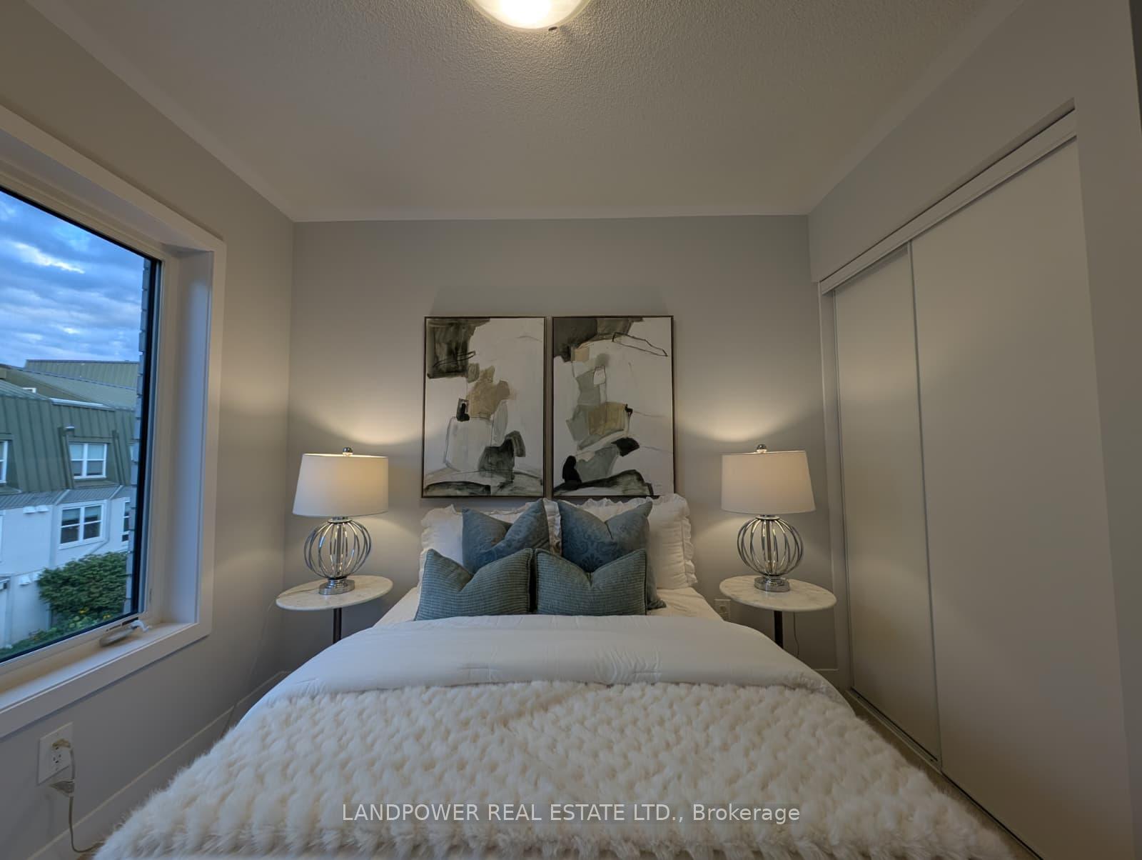 Photo 24 of 101 Anna Russell Way, Markham, Unionville — HOMEH