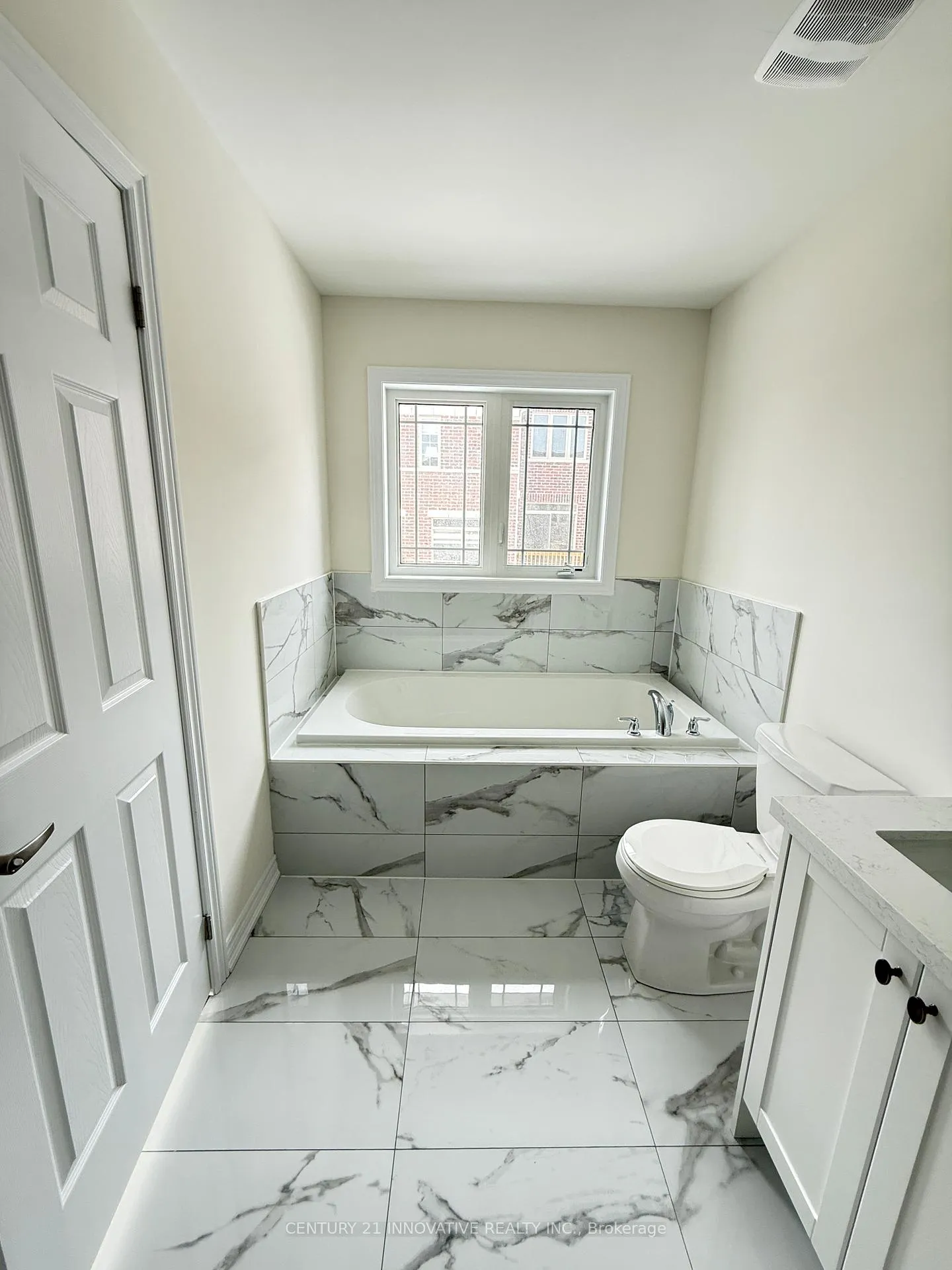 Photo 5 of Unit 06, 952 Cormorant Path, Pickering, Rural Pickering — HOMEH