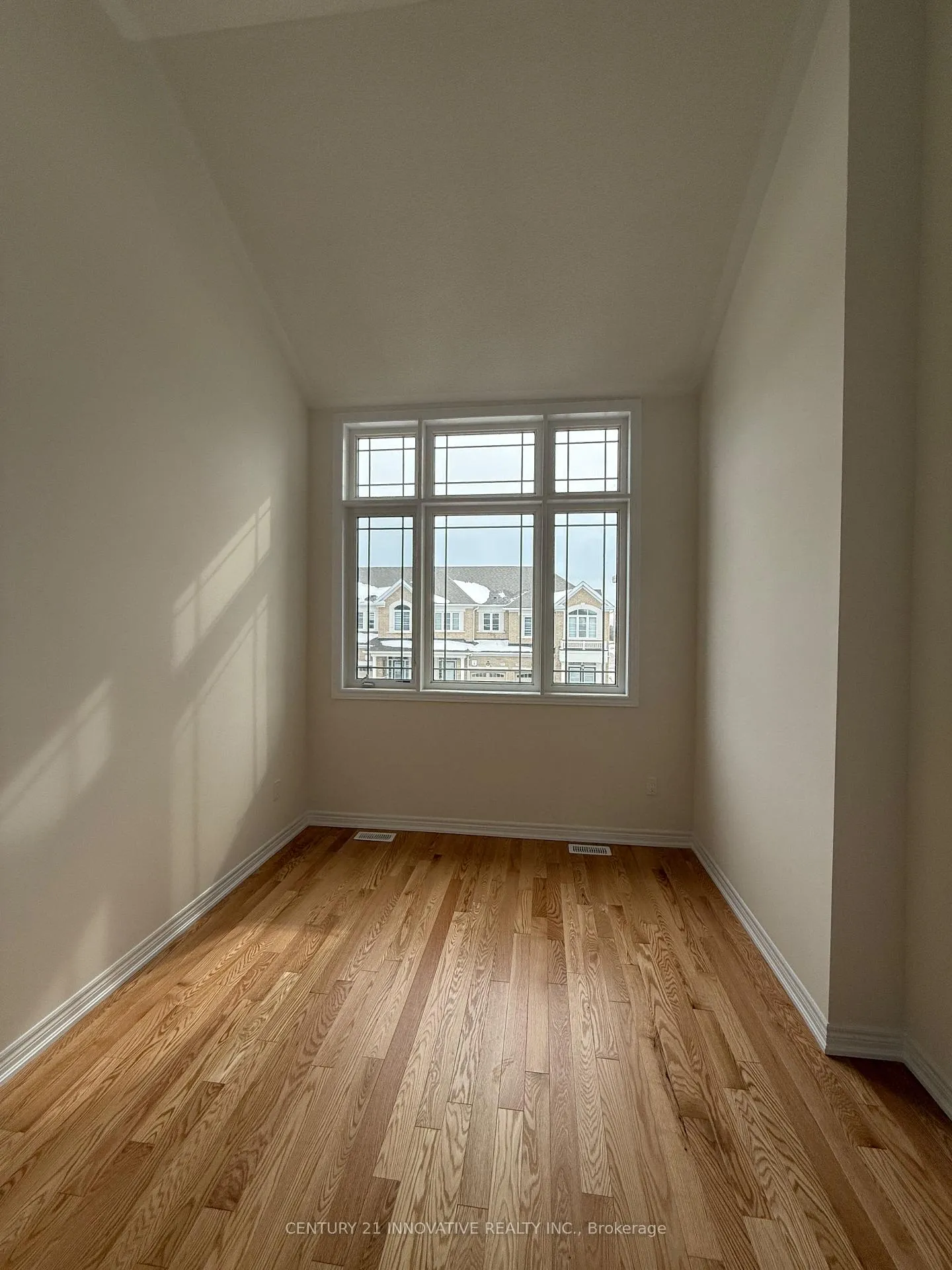Photo 11 of Unit 06, 952 Cormorant Path, Pickering, Rural Pickering — HOMEH