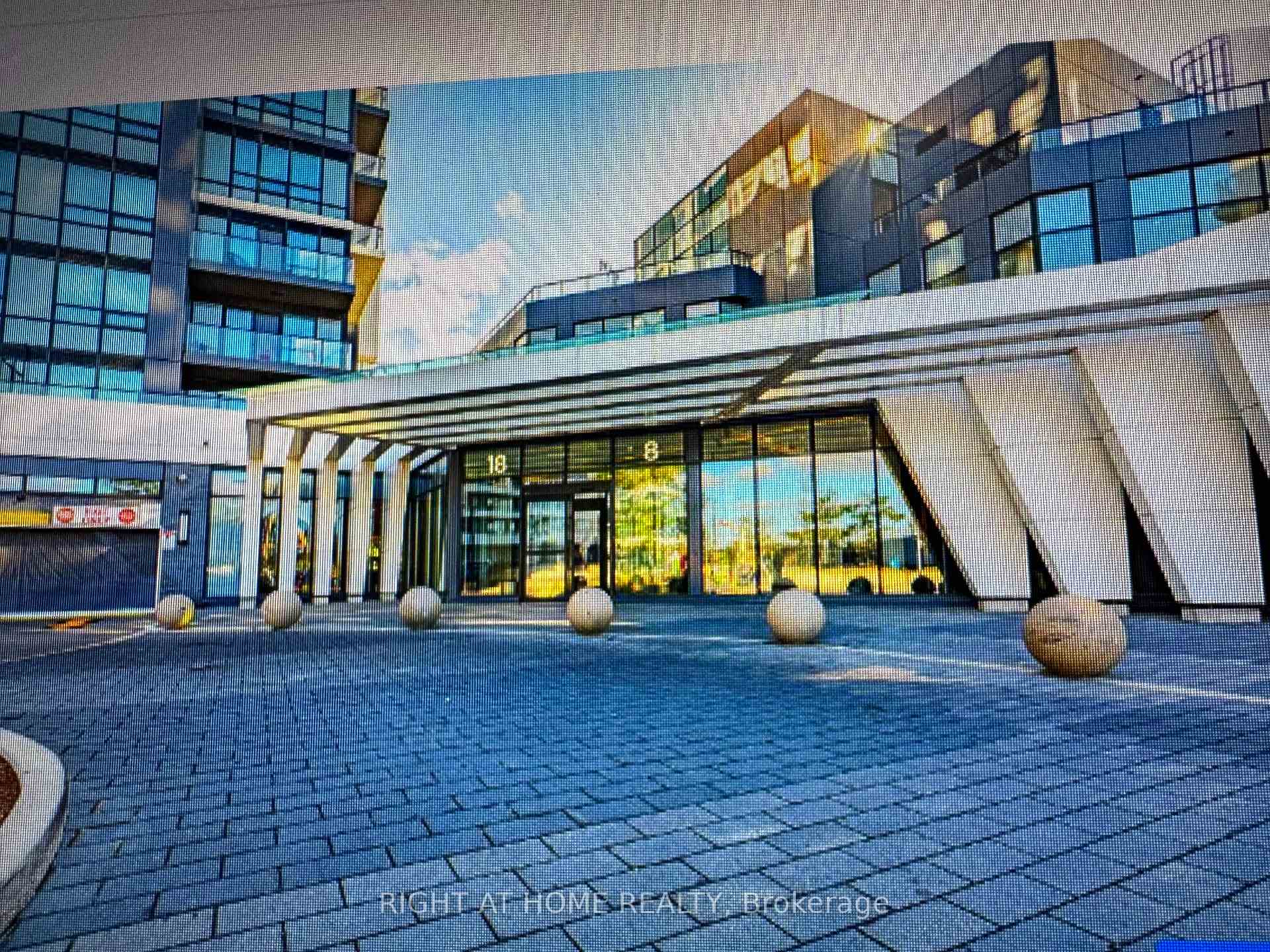 Photo 3 of Unit 3206, 8 Water Walk Drive, Markham, Unionville — HOMEH