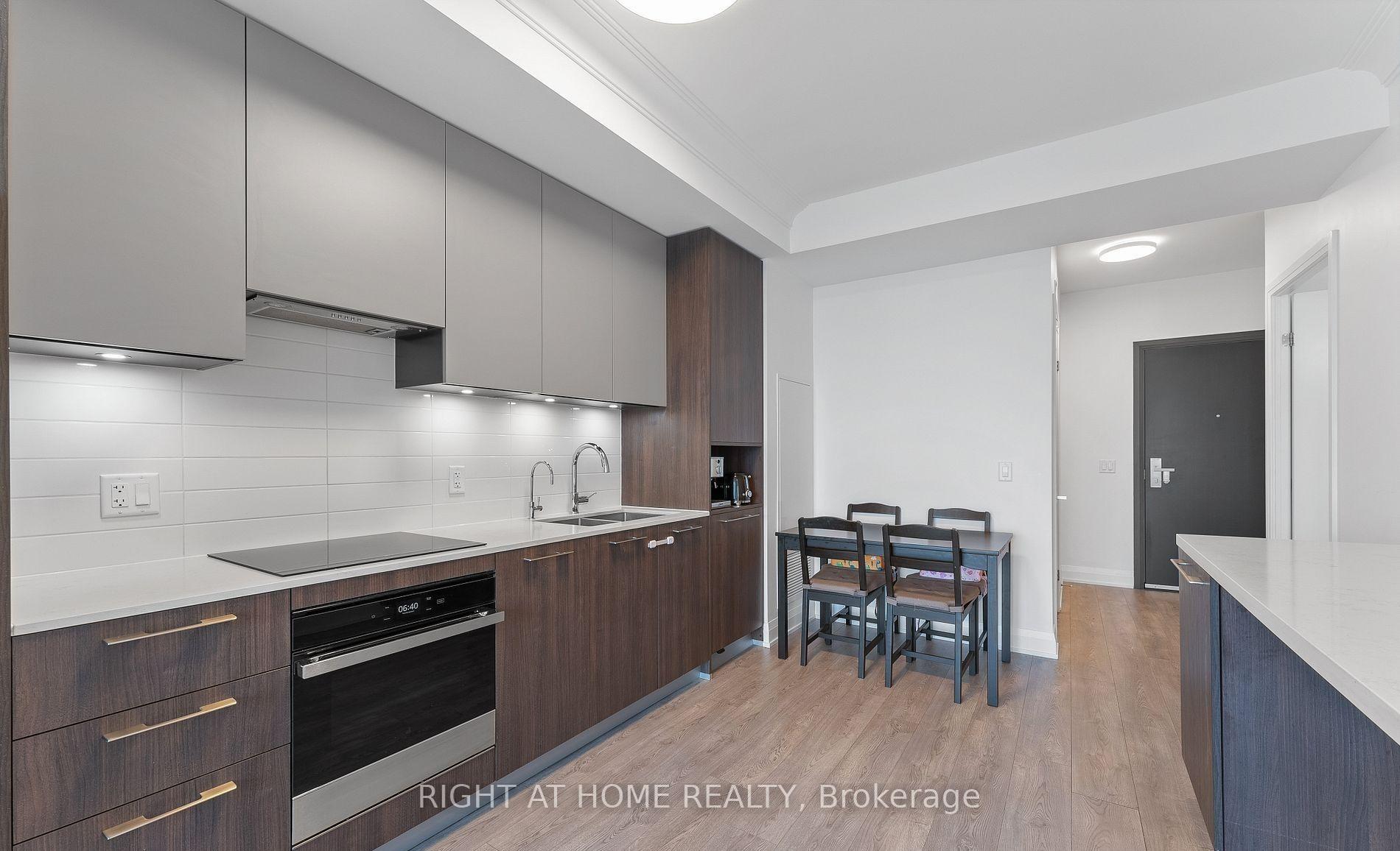 Photo 22 of Unit 3206, 8 Water Walk Drive, Markham, Unionville — HOMEH