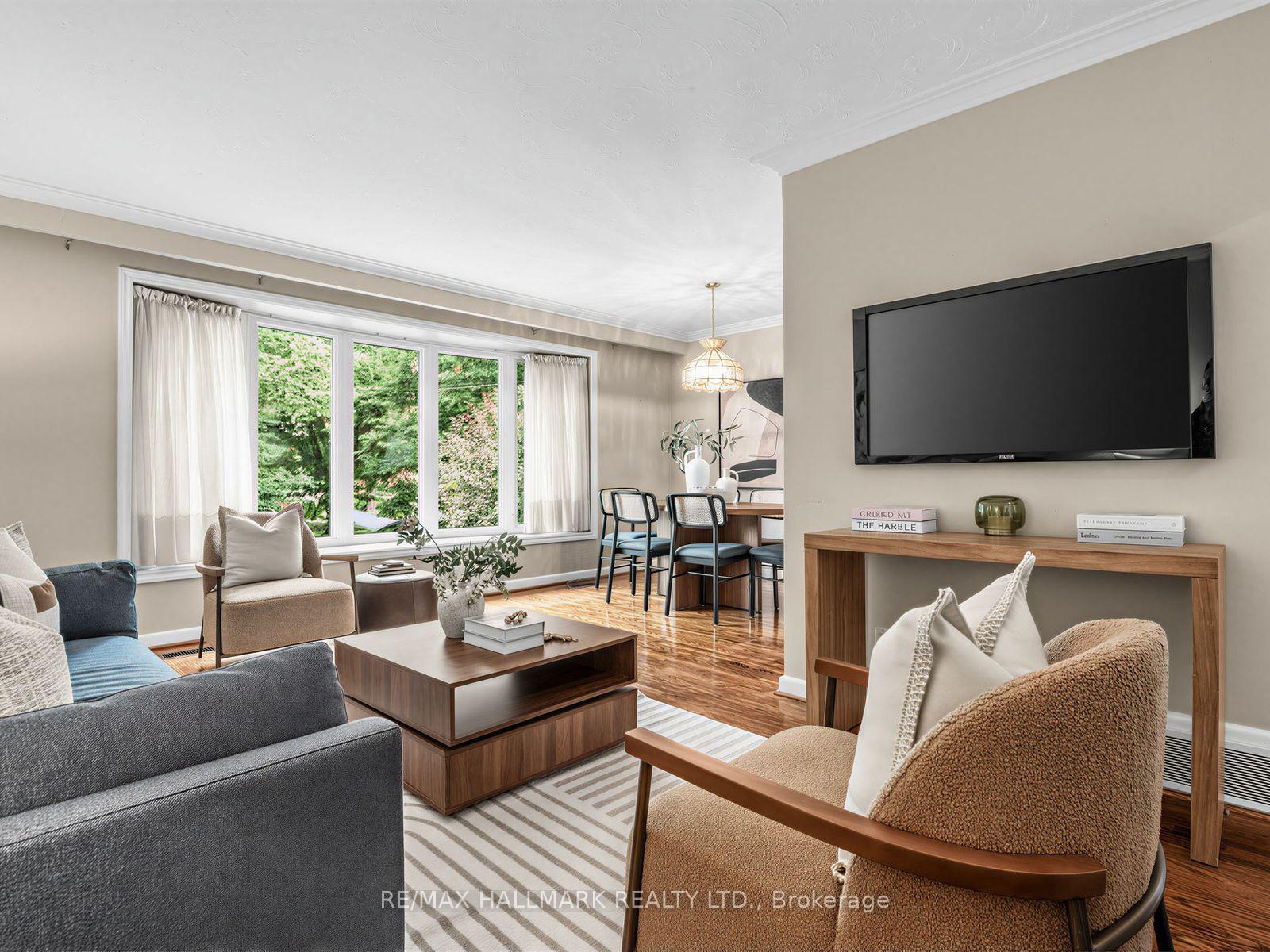 Photo 7 of 23 Lynnbrook Drive, Scarborough, Woburn — HOMEH