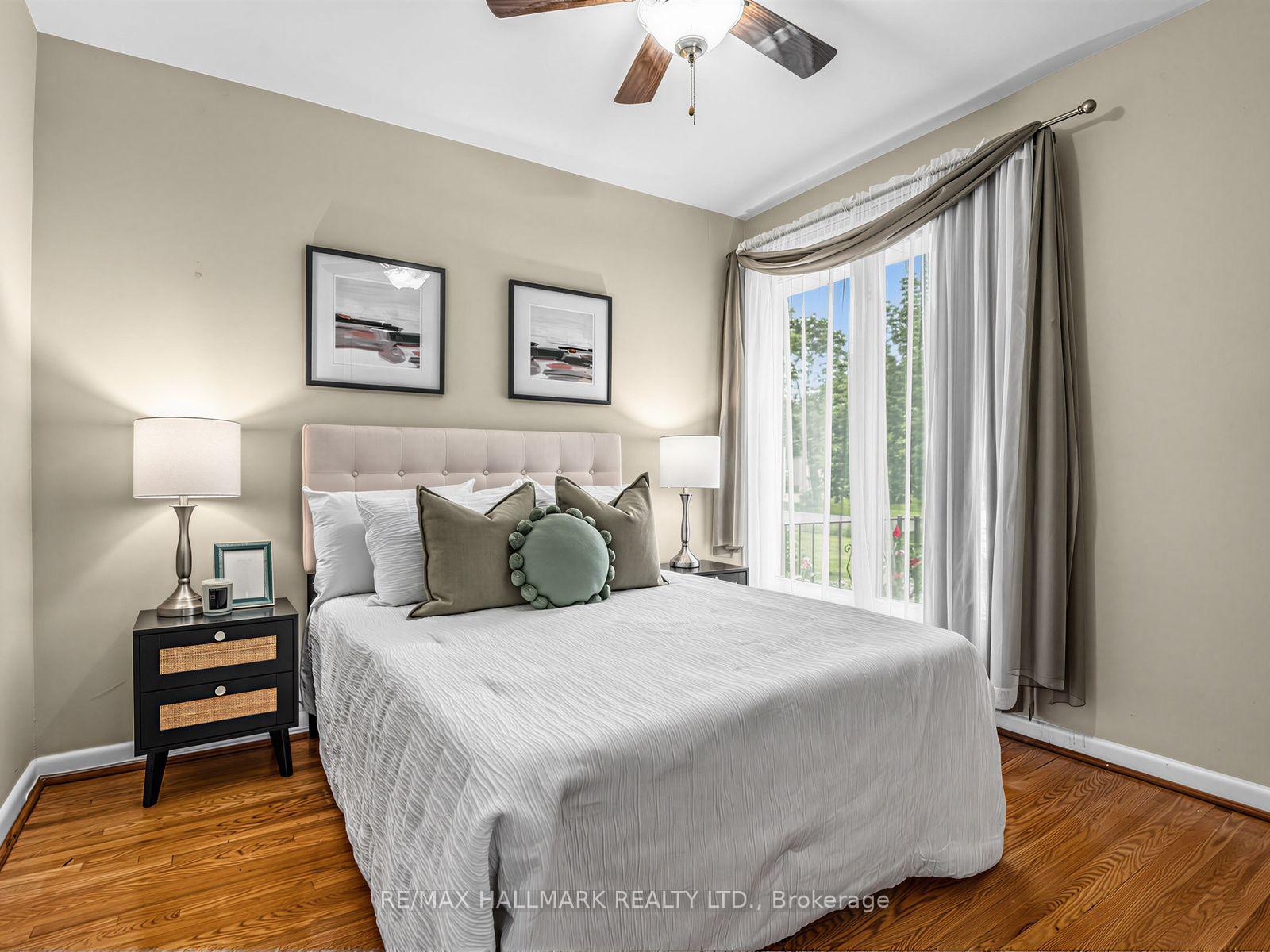 Photo 20 of 23 Lynnbrook Drive, Scarborough, Woburn — HOMEH