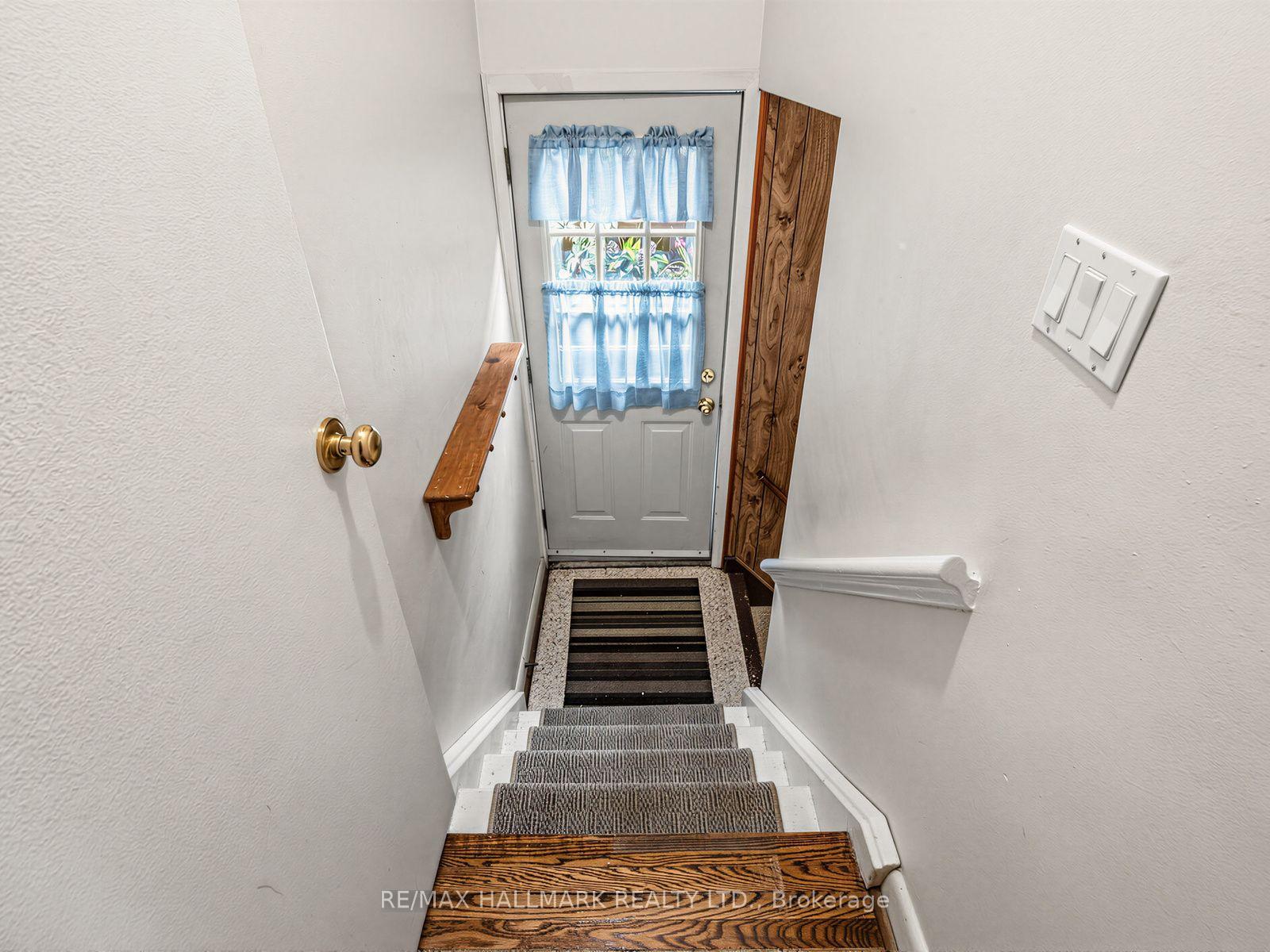 Photo 26 of 23 Lynnbrook Drive, Scarborough, Woburn — HOMEH