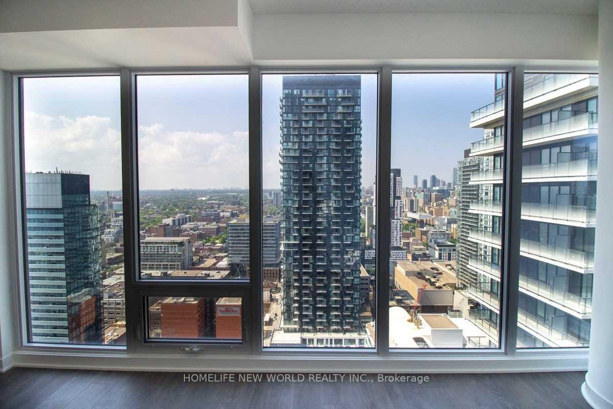 Photo 4 of Unit 4111, 115 Blue Jays Way, Toronto, Waterfront Communities — HOMEH