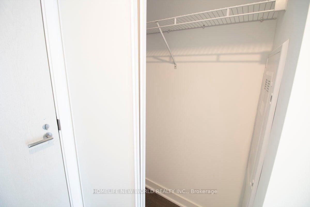 Photo 6 of Unit 4111, 115 Blue Jays Way, Toronto, Waterfront Communities — HOMEH