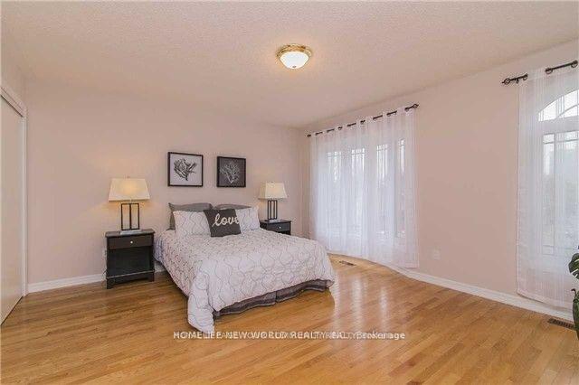 Photo 7 of Unit Upper, 6 Altamont Road, North York, Newtonbrook West — HOMEH