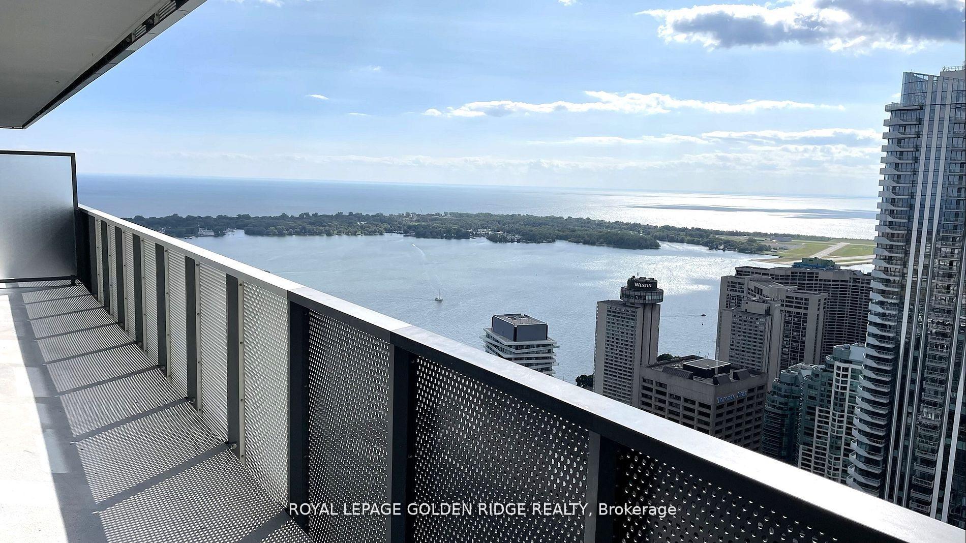 Photo 10 of Unit 6812, 55 cooper Street, Toronto, Waterfront Communities — HOMEH