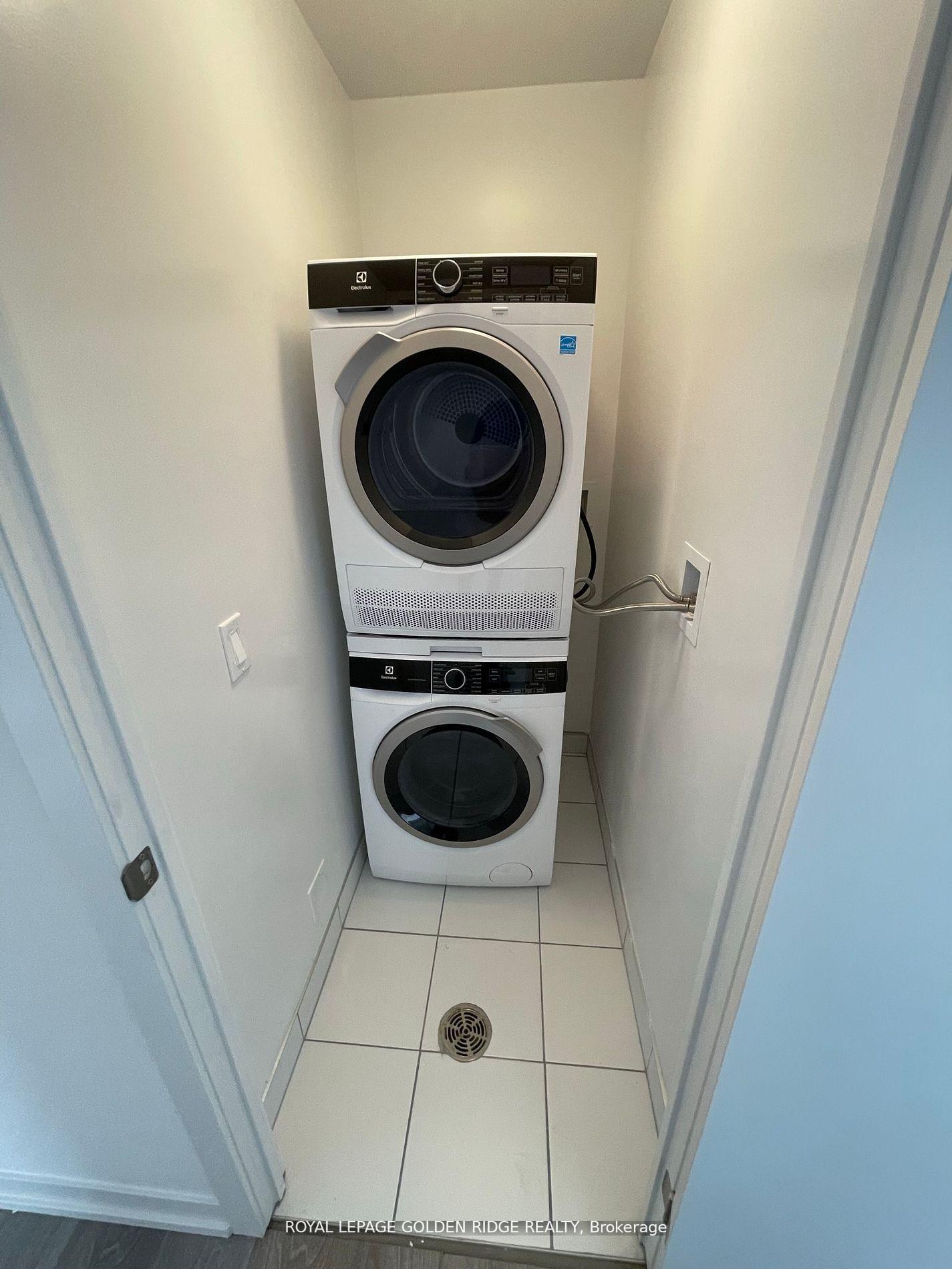 Photo 12 of Unit 6812, 55 cooper Street, Toronto, Waterfront Communities — HOMEH