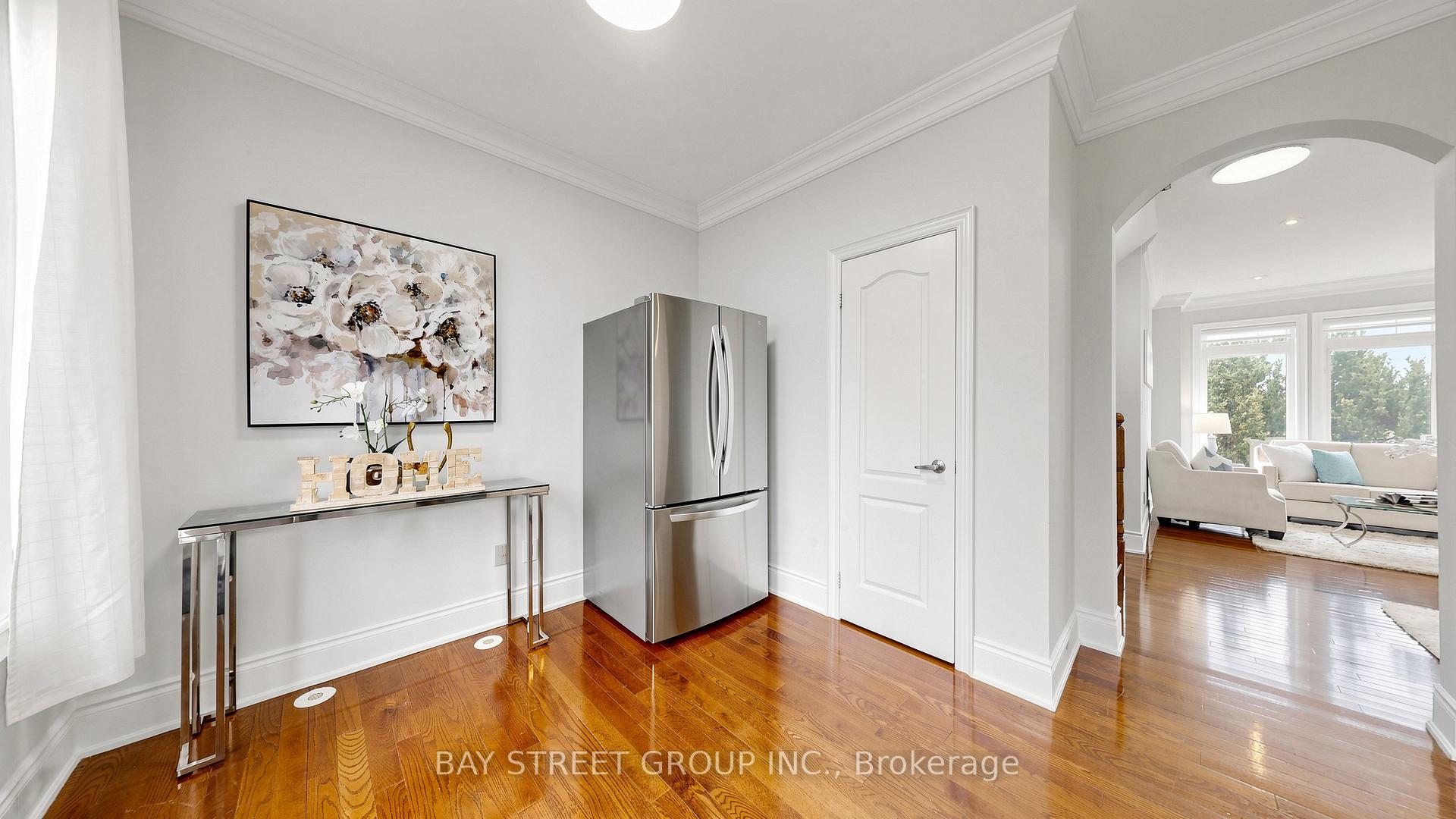 Photo 14 of 97 Zokol Drive, Aurora, Bayview Northeast — HOMEH