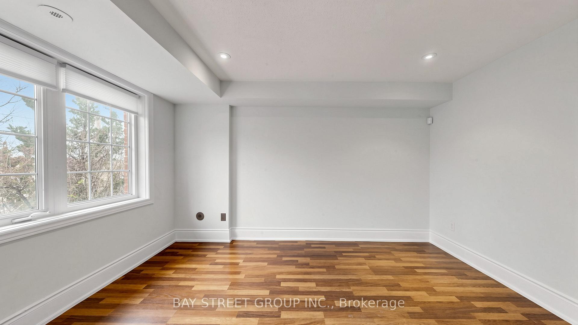 Photo 40 of 97 Zokol Drive, Aurora, Bayview Northeast — HOMEH