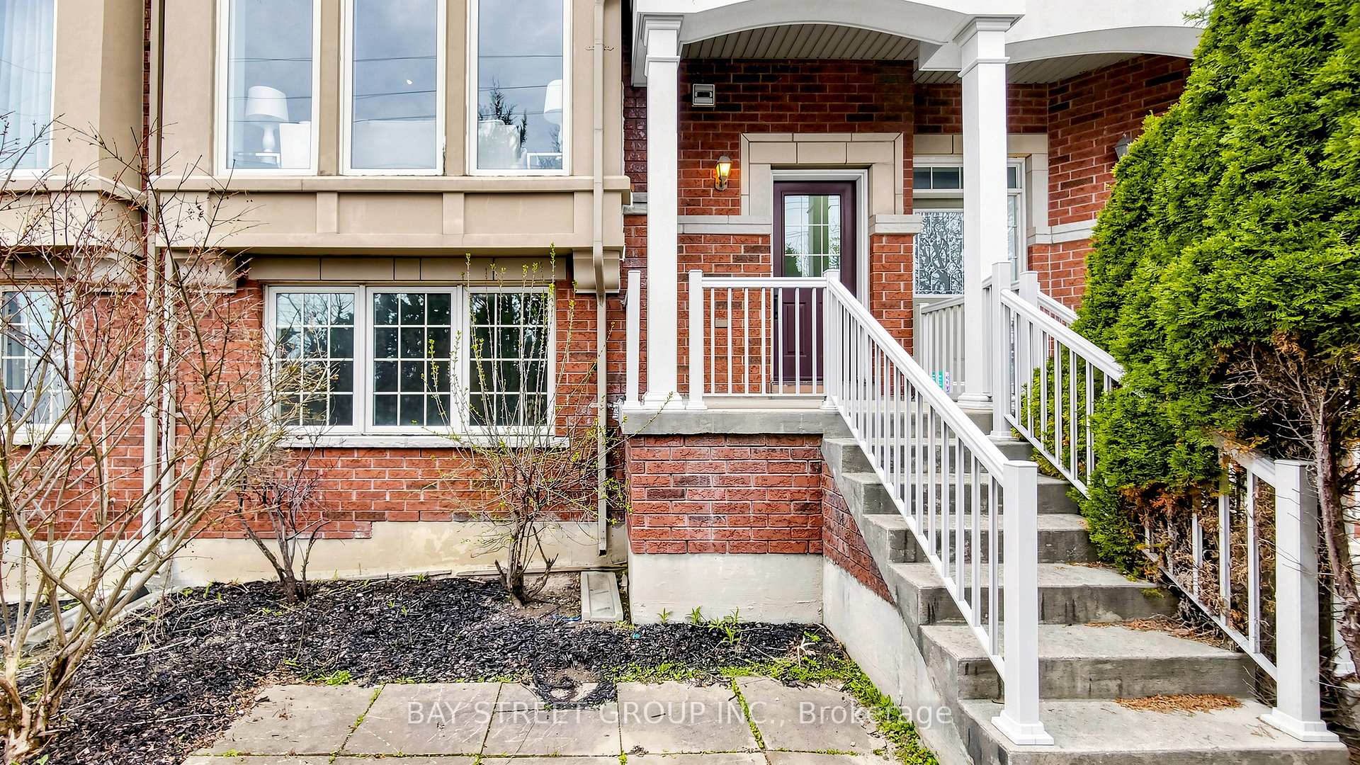 Photo 48 of 97 Zokol Drive, Aurora, Bayview Northeast — HOMEH
