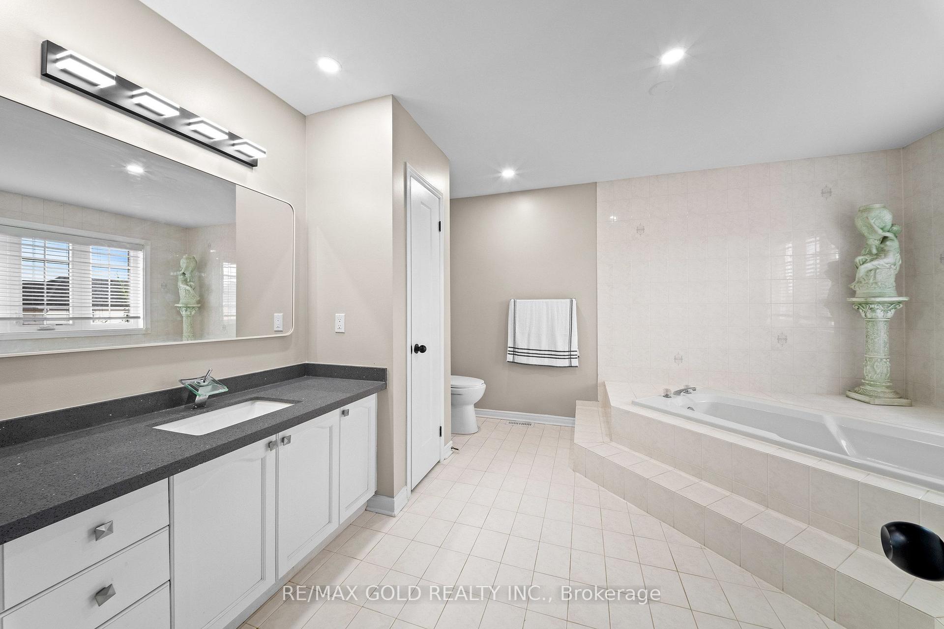 Photo 48 of 119 Mountainash Road, Brampton, Sandringham-Wellington — HOMEH