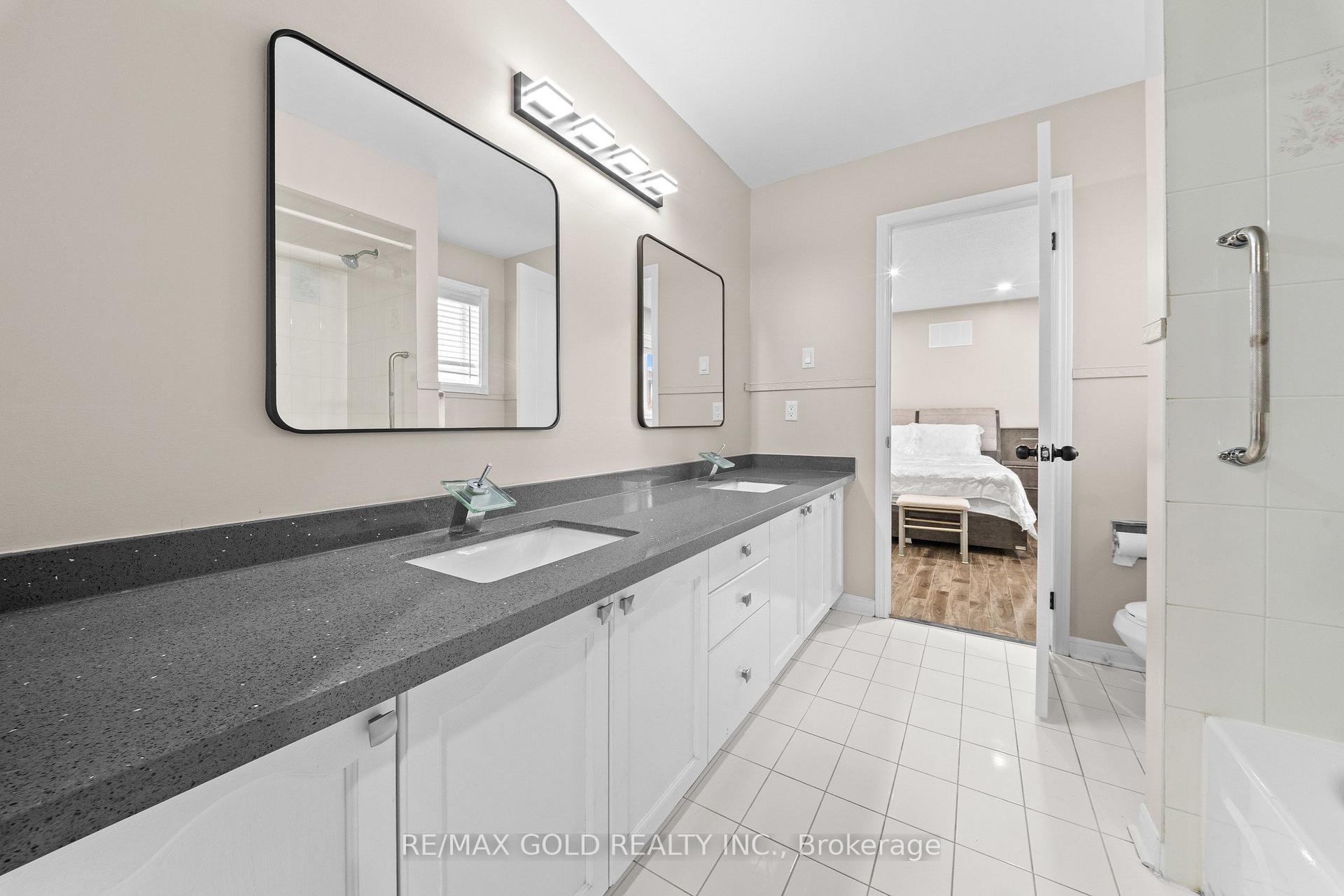 Photo 56 of 119 Mountainash Road, Brampton, Sandringham-Wellington — HOMEH