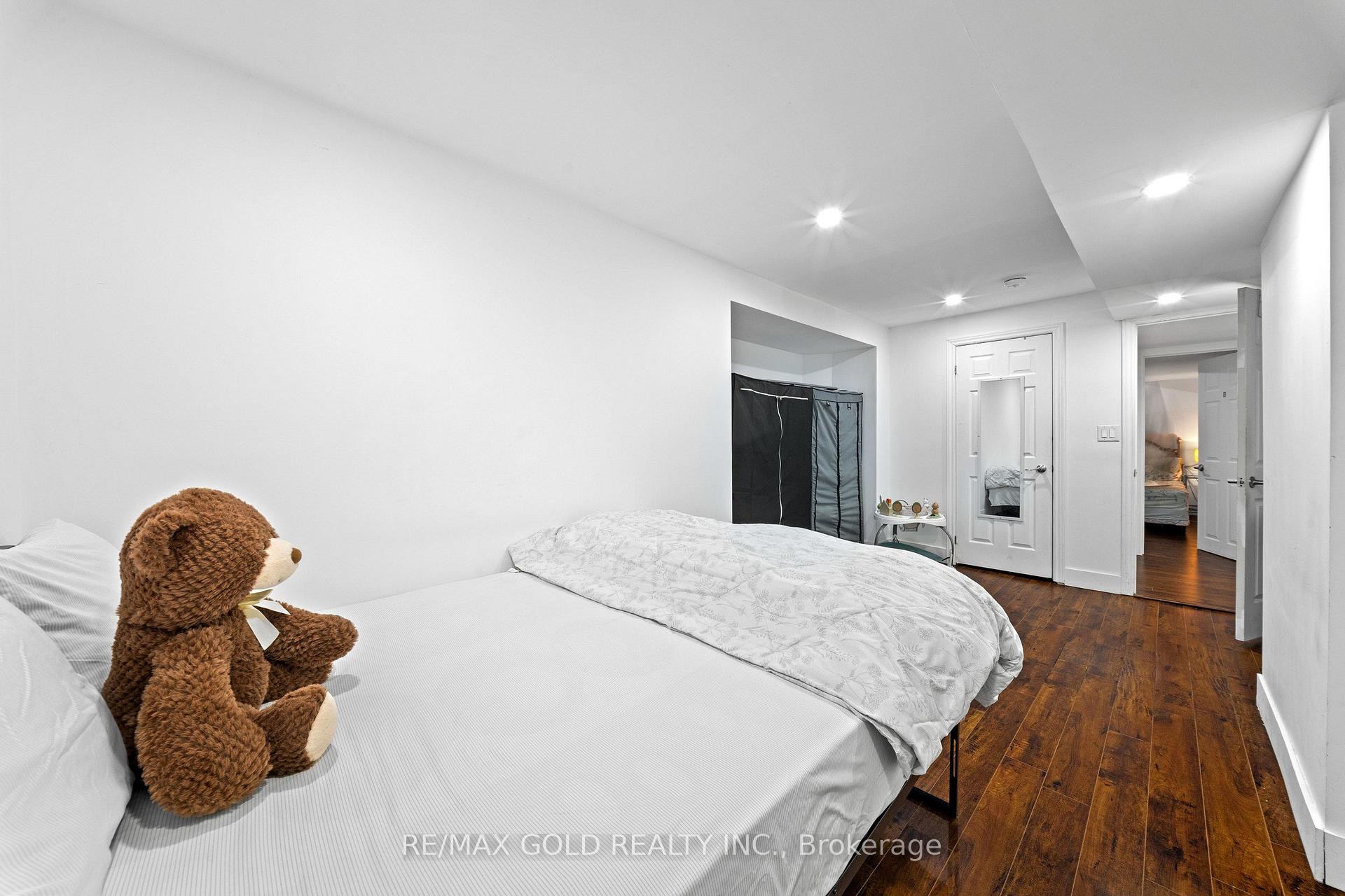 Photo 77 of 119 Mountainash Road, Brampton, Sandringham-Wellington — HOMEH