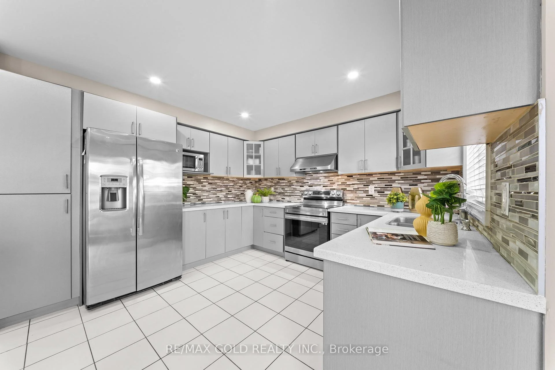 Photo 41 of 119 Mountainash Road, Brampton, Sandringham-Wellington — HOMEH