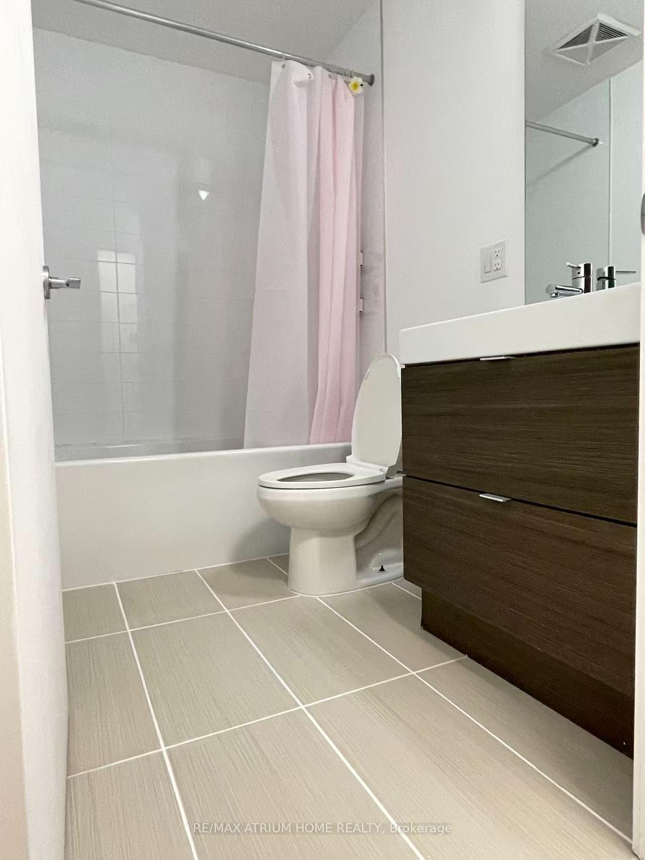 Photo 6 of Unit 806, 62 Forest Manor Road, North York, Henry Farm — HOMEH