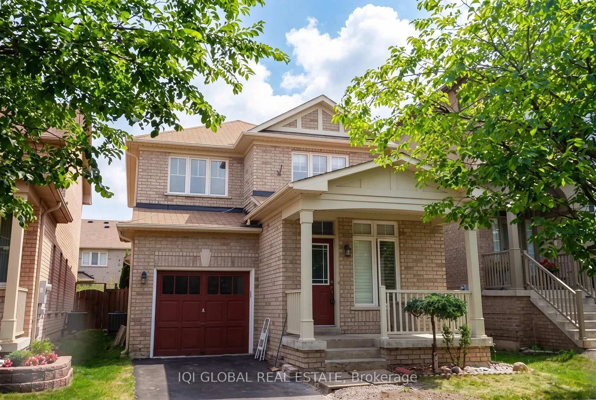 Photo 1 of 10 Saffron Street, Markham, Greensborough — HOMEH