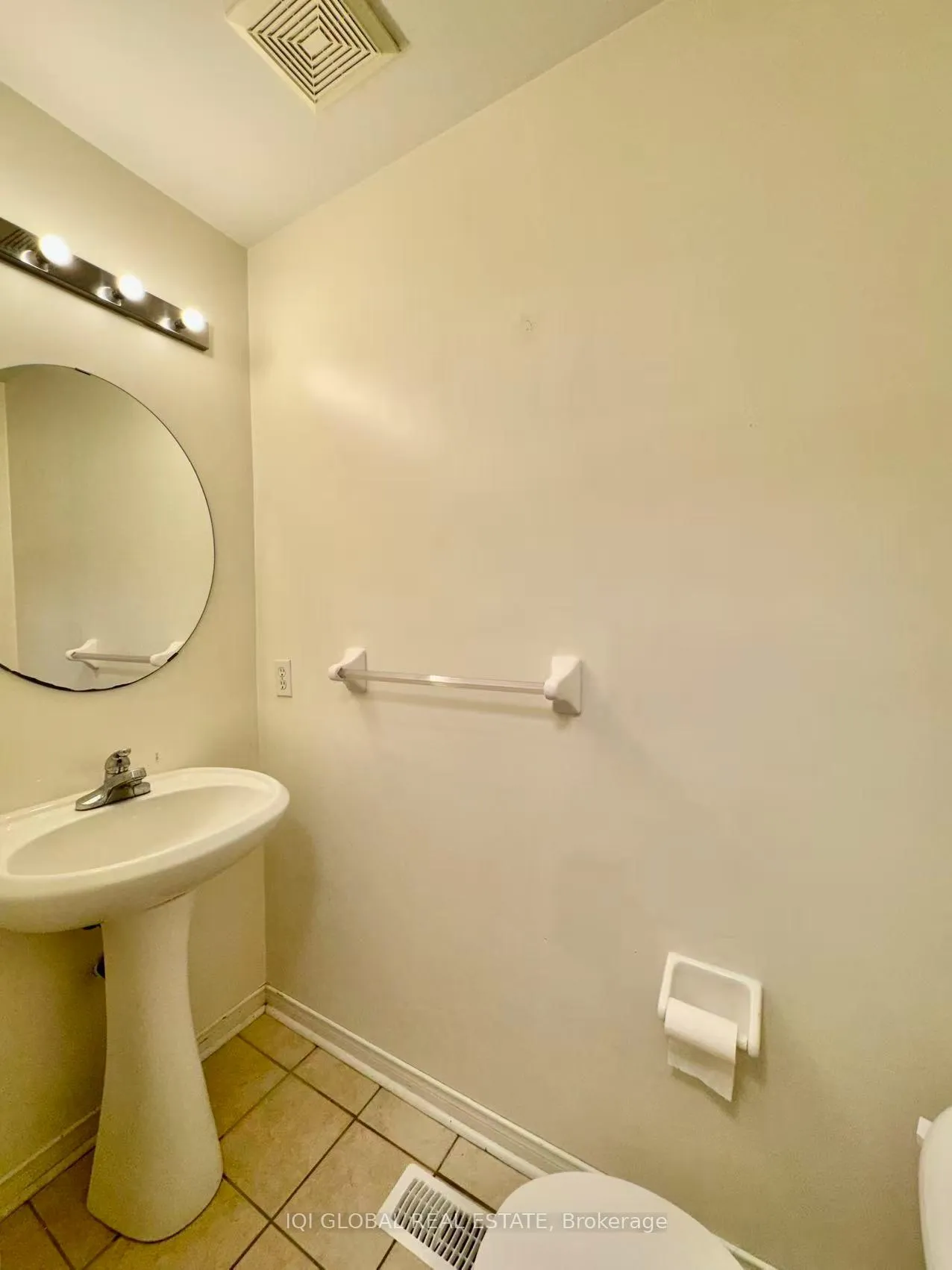 Photo 6 of 10 Saffron Street, Markham, Greensborough — HOMEH