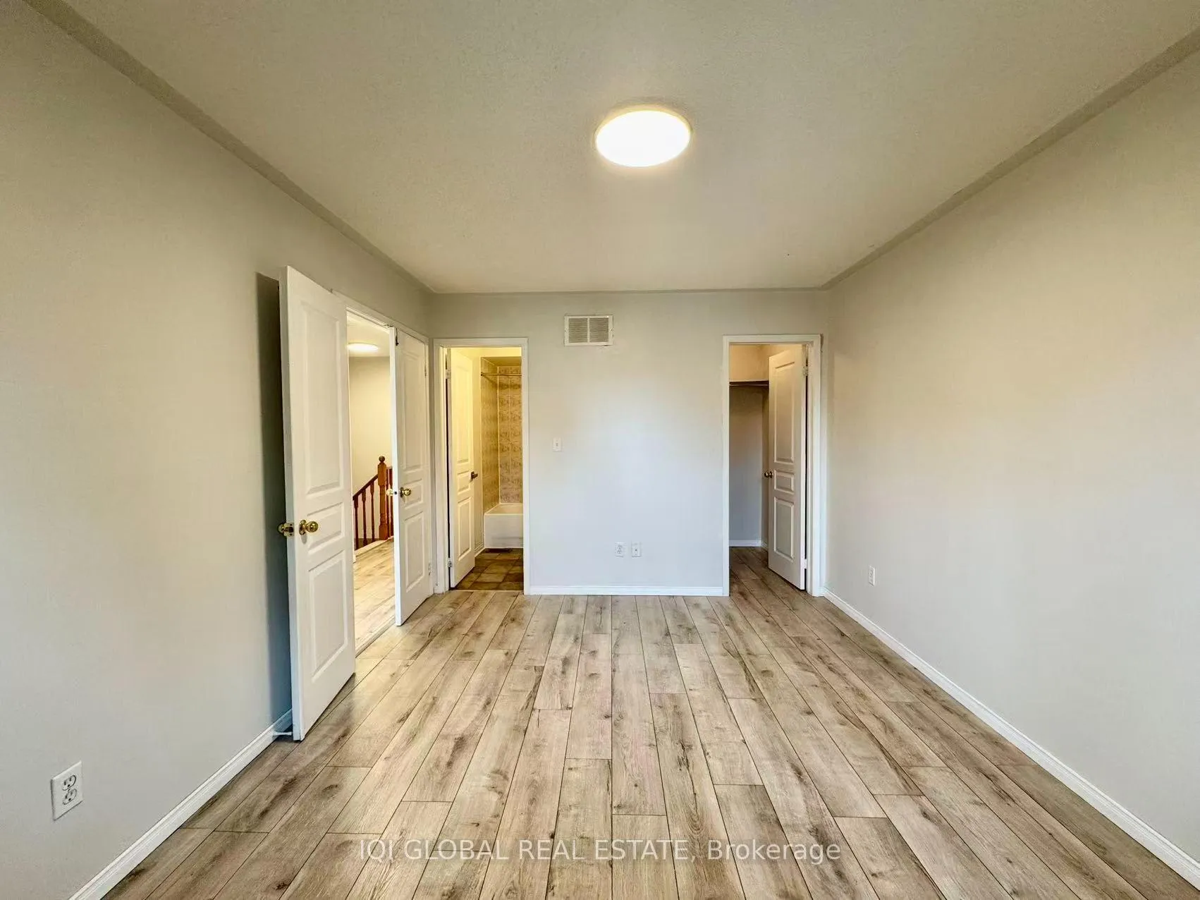 Photo 17 of 10 Saffron Street, Markham, Greensborough — HOMEH
