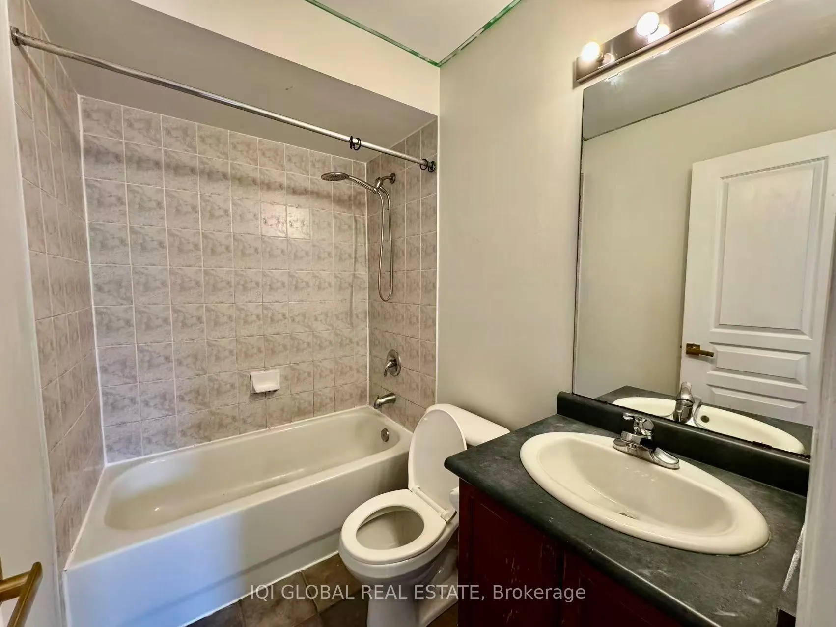 Photo 18 of 10 Saffron Street, Markham, Greensborough — HOMEH