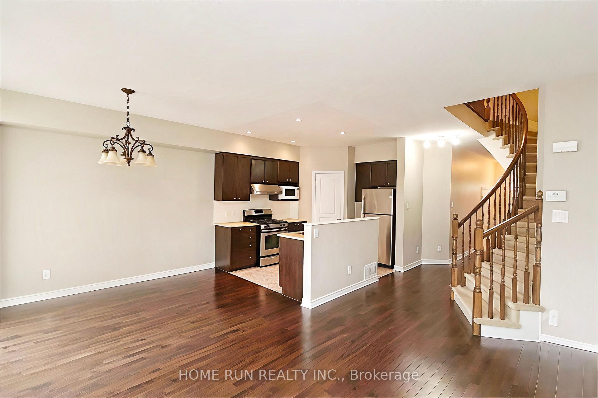 Photo 9 of 270 Jersey Tea Circle, Ottawa, Riverside South/Gloucester Glen — HOMEH