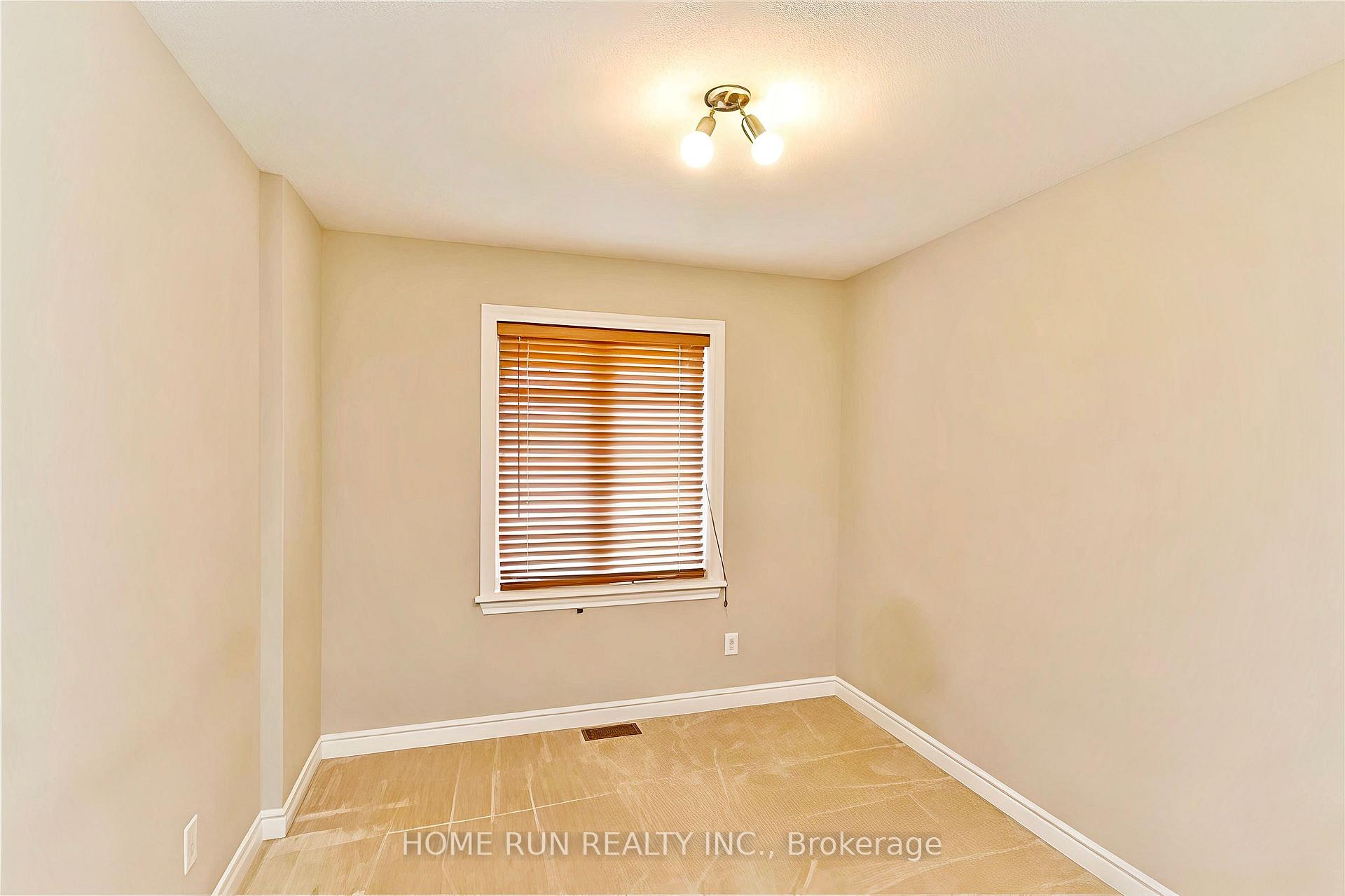 Photo 21 of 270 Jersey Tea Circle, Ottawa, Riverside South/Gloucester Glen — HOMEH