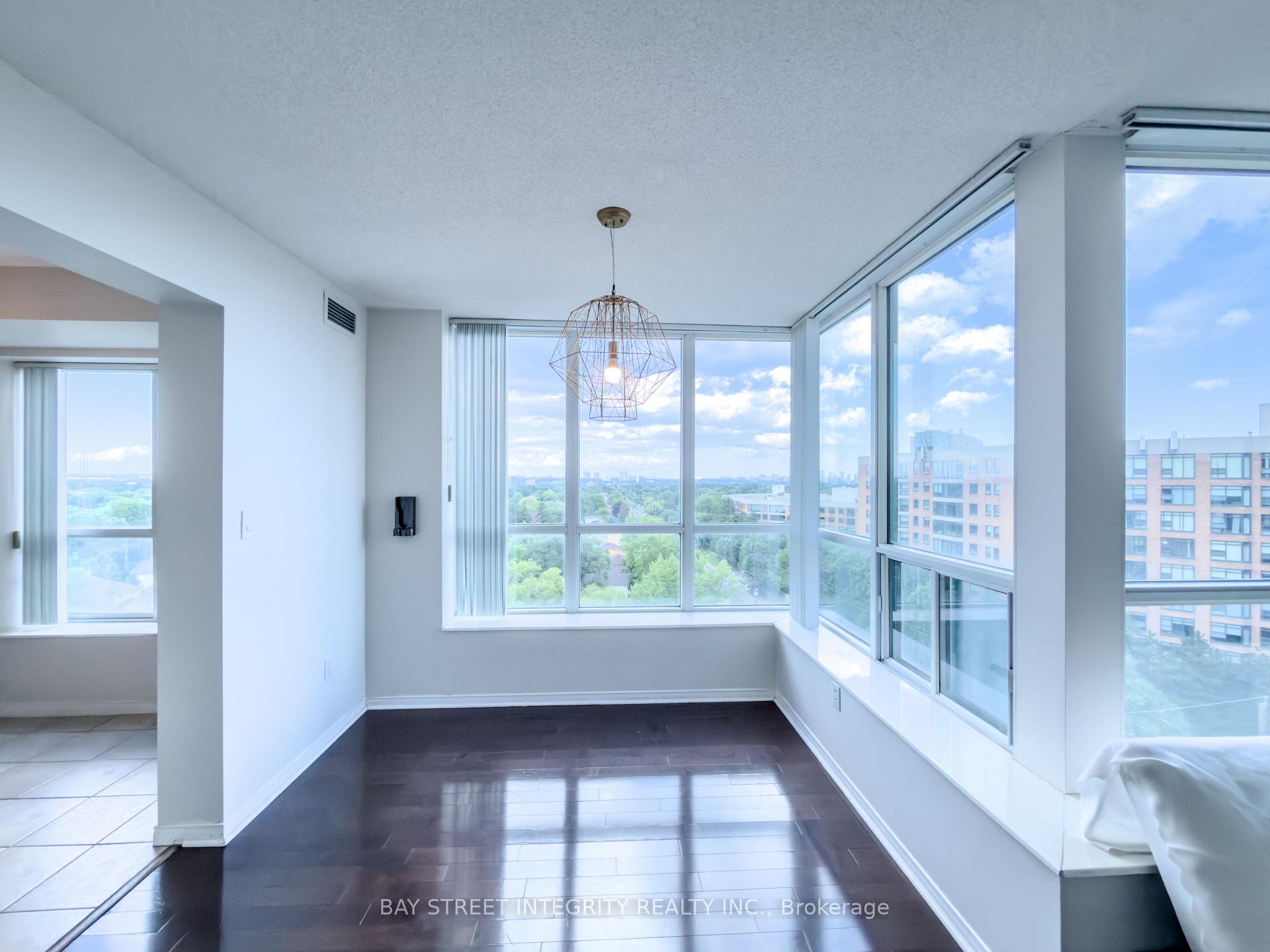 Photo 12 of Unit Lph13, 39 Pemberton Avenue, North York, Newtonbrook East — HOMEH
