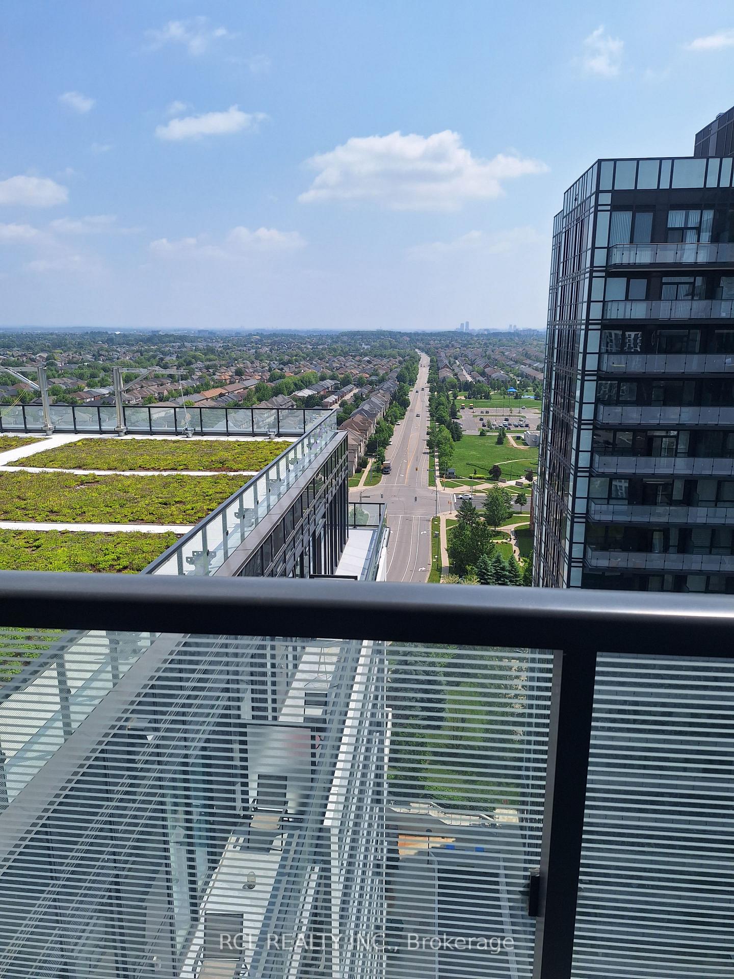 Photo 10 of Unit 1806, 85 Oneida Crescent, Richmond Hill, Langstaff — HOMEH