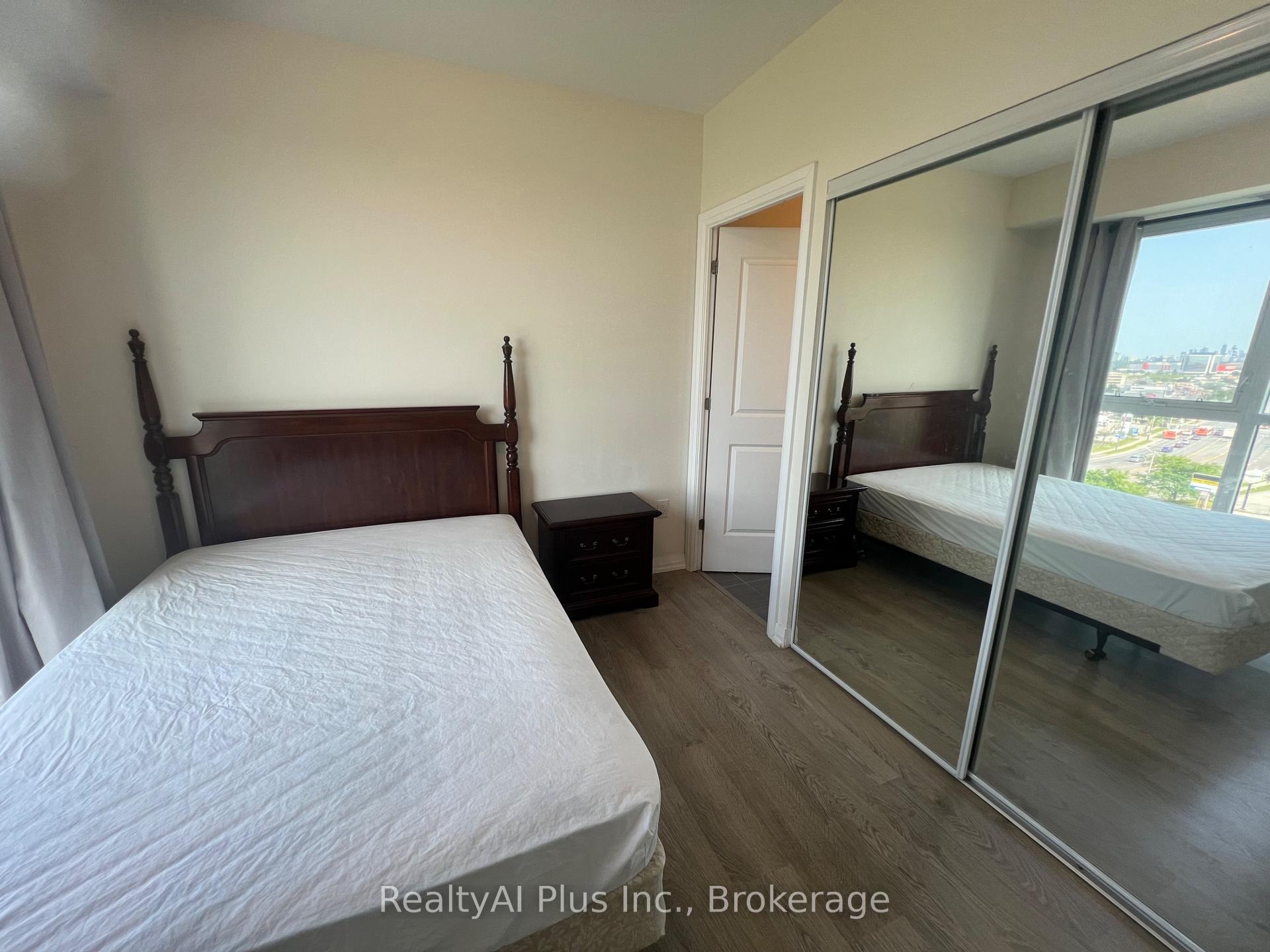 Photo 19 of Unit 804, 50 Thomas Riley Road, Etobicoke, Islington-City Centre West — HOMEH