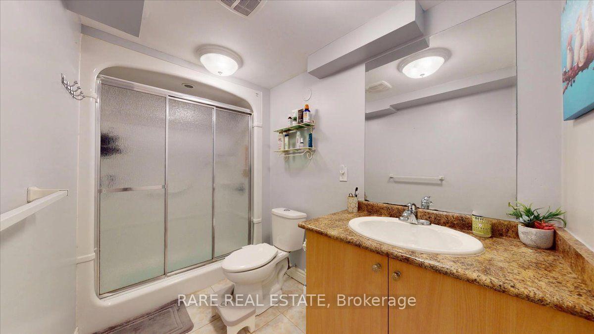 Photo 26 of 1825 Hobson Drive, Burlington, Uptown — HOMEH