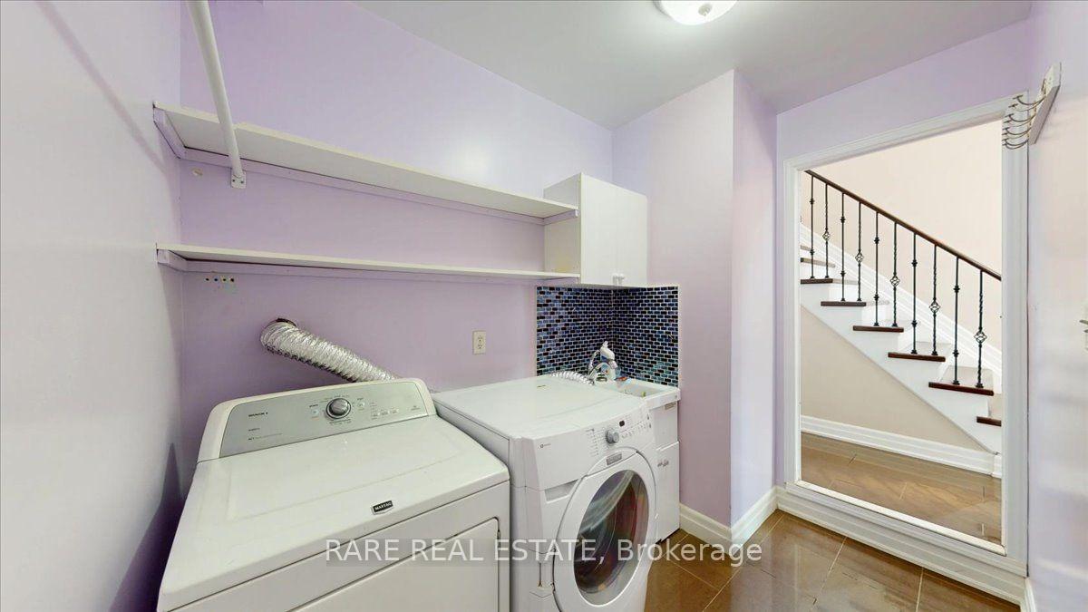 Photo 32 of 1825 Hobson Drive, Burlington, Uptown — HOMEH