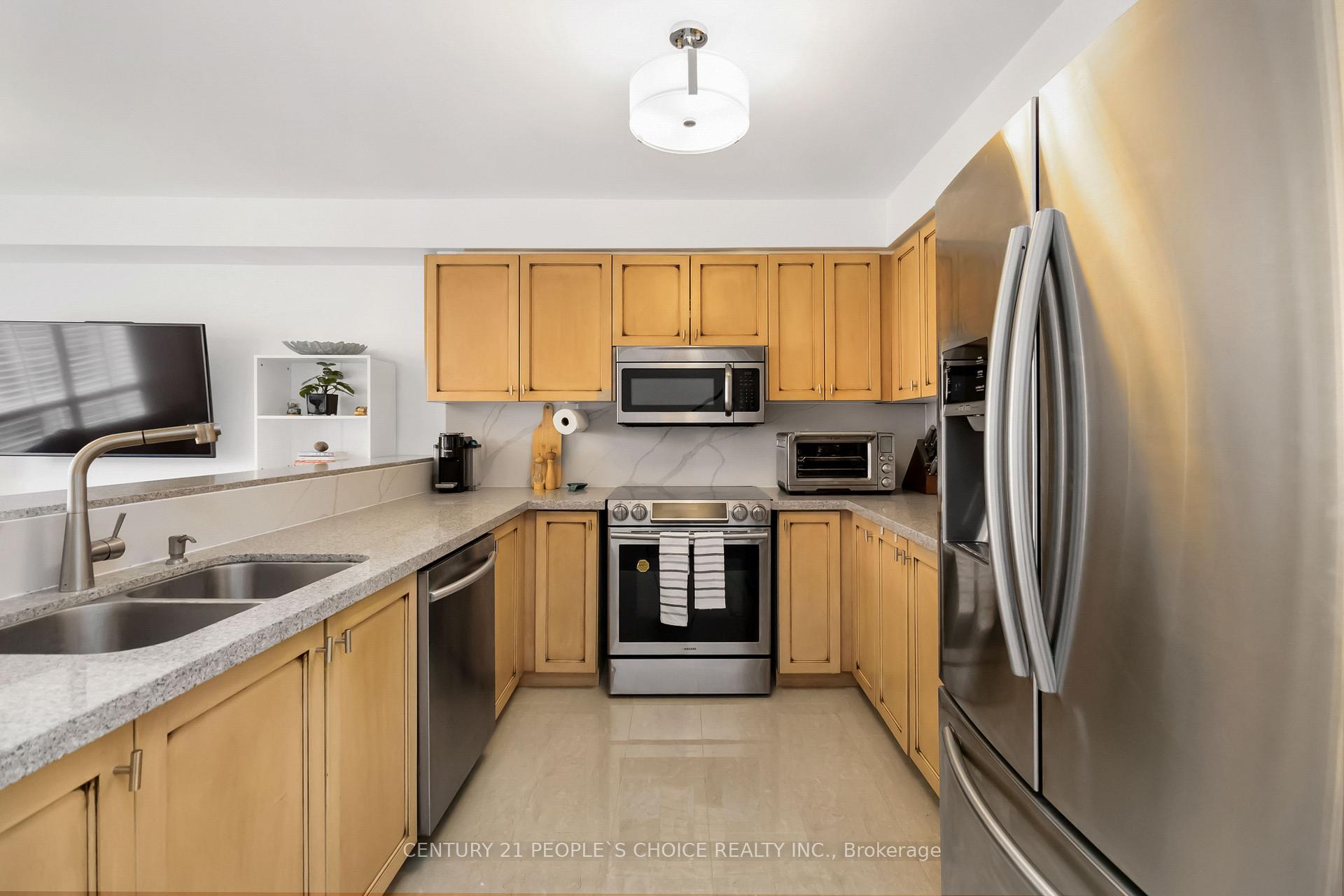 Photo 17 of 2145 Redstone Crescent, Oakville, Westmount — HOMEH