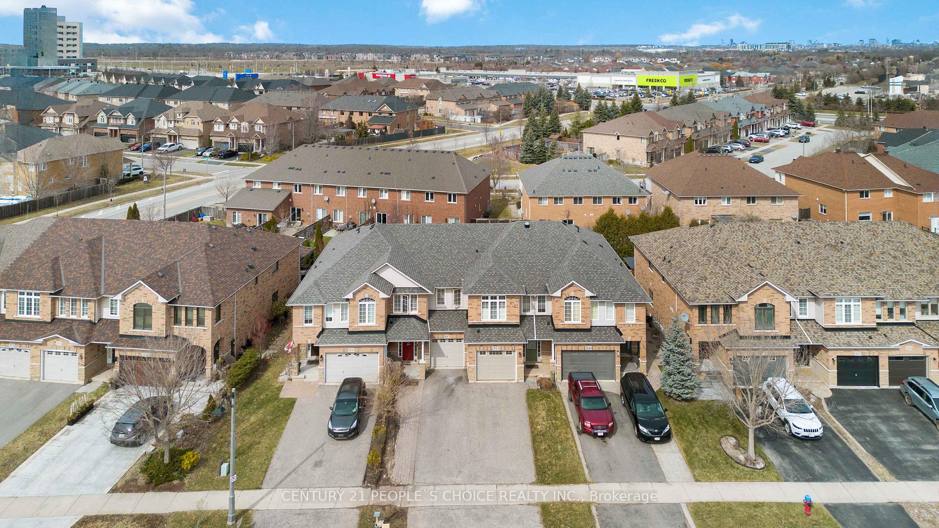 Photo 45 of 2145 Redstone Crescent, Oakville, Westmount — HOMEH