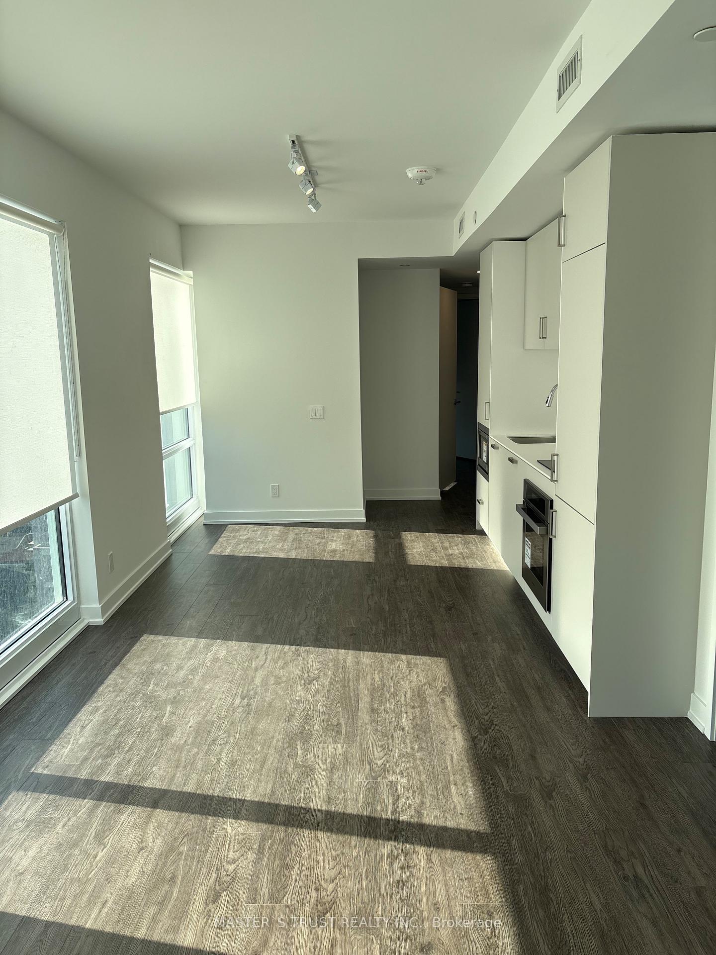 Photo 3 of Unit 3110, 88 Queen Street E, Toronto, Church-Yonge Corridor — HOMEH