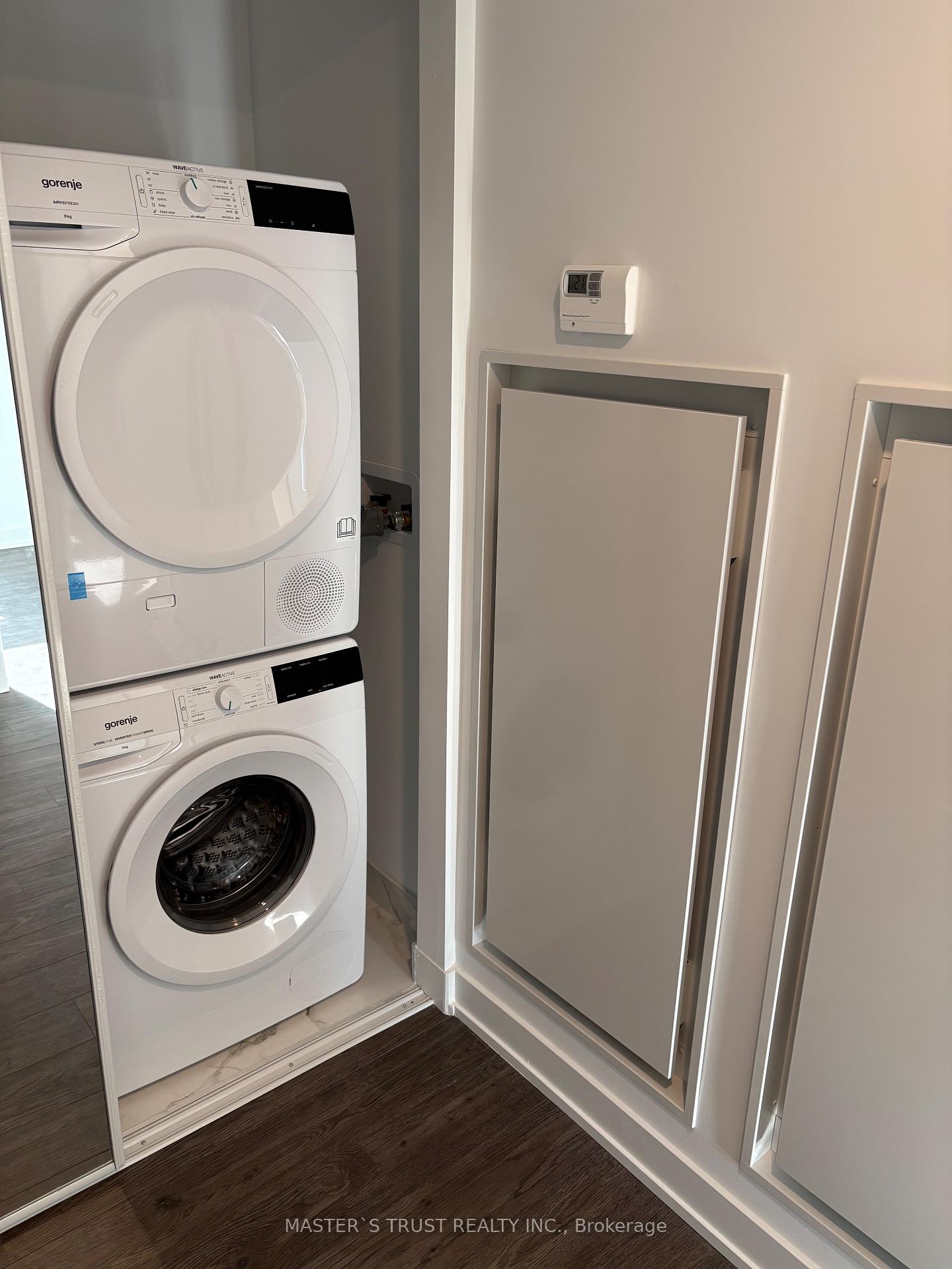 Photo 4 of Unit 3110, 88 Queen Street E, Toronto, Church-Yonge Corridor — HOMEH
