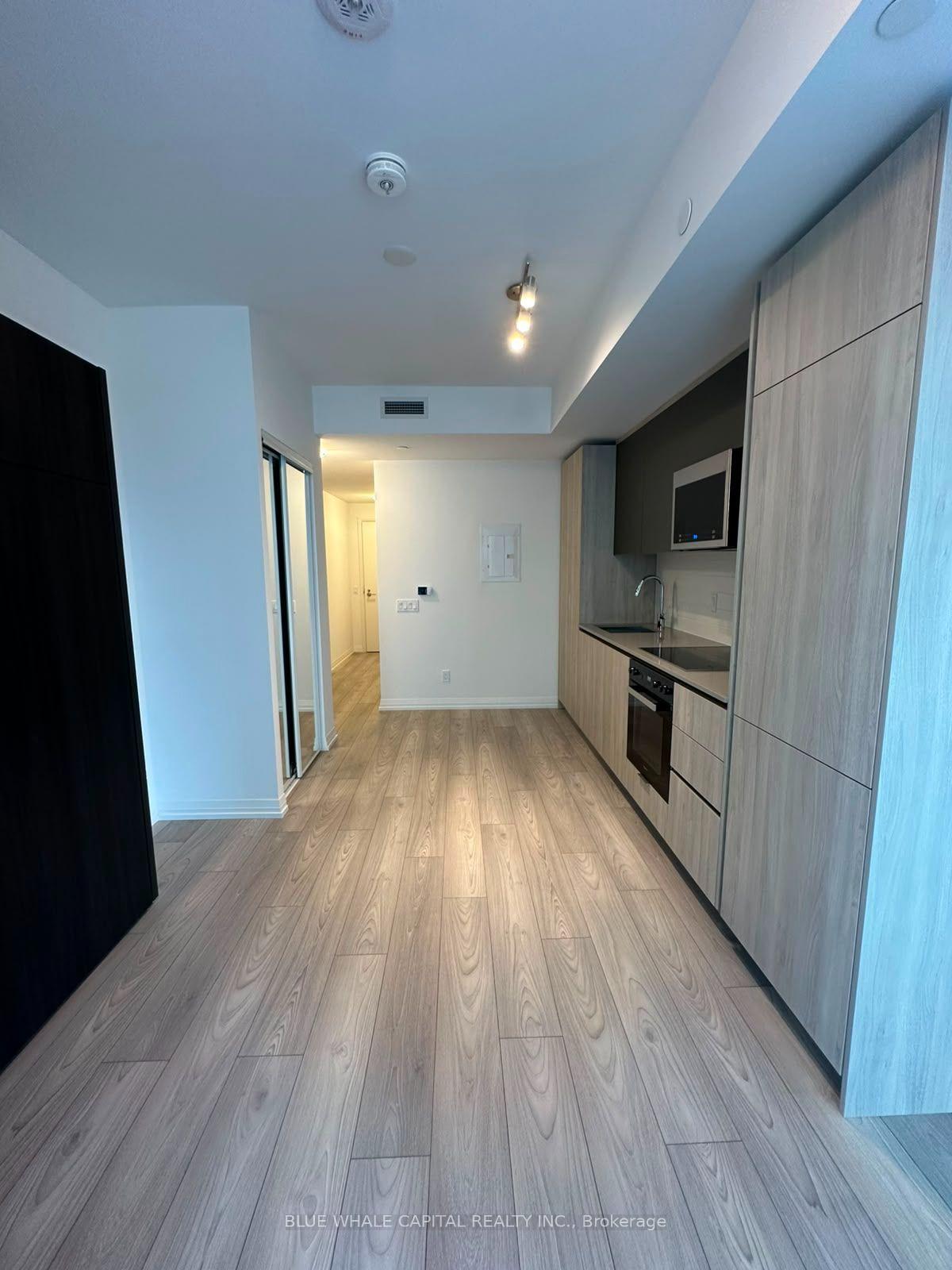 Photo 4 of Unit 2026, 400 King Street W, Toronto, Waterfront Communities — HOMEH