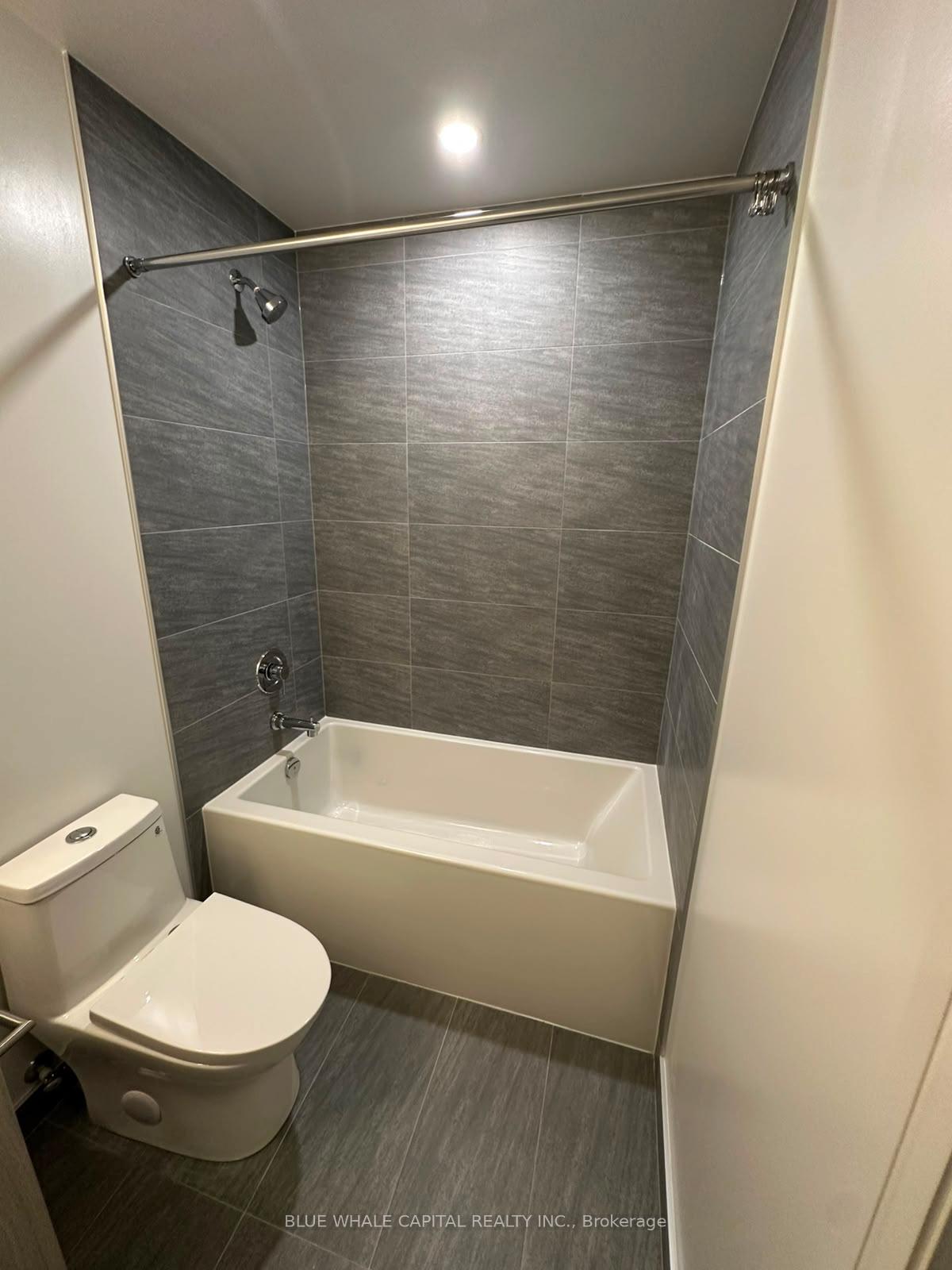 Photo 5 of Unit 2026, 400 King Street W, Toronto, Waterfront Communities — HOMEH