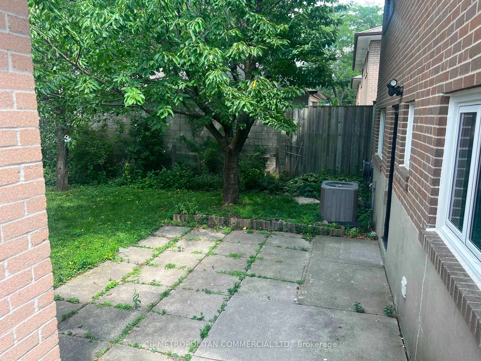 Photo 12 of 110 Marcella Street, Scarborough, Woburn — HOMEH