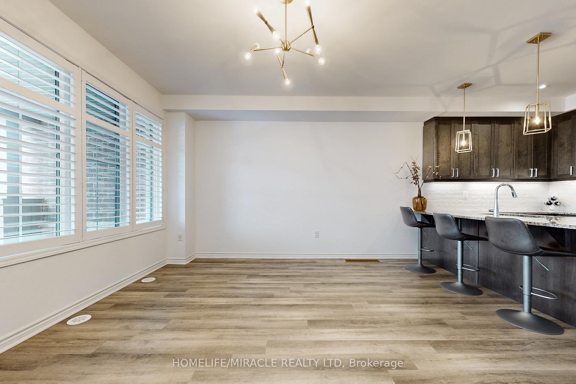 Photo 8 of 1587 Moira Crescent, Milton, Bowes — HOMEH