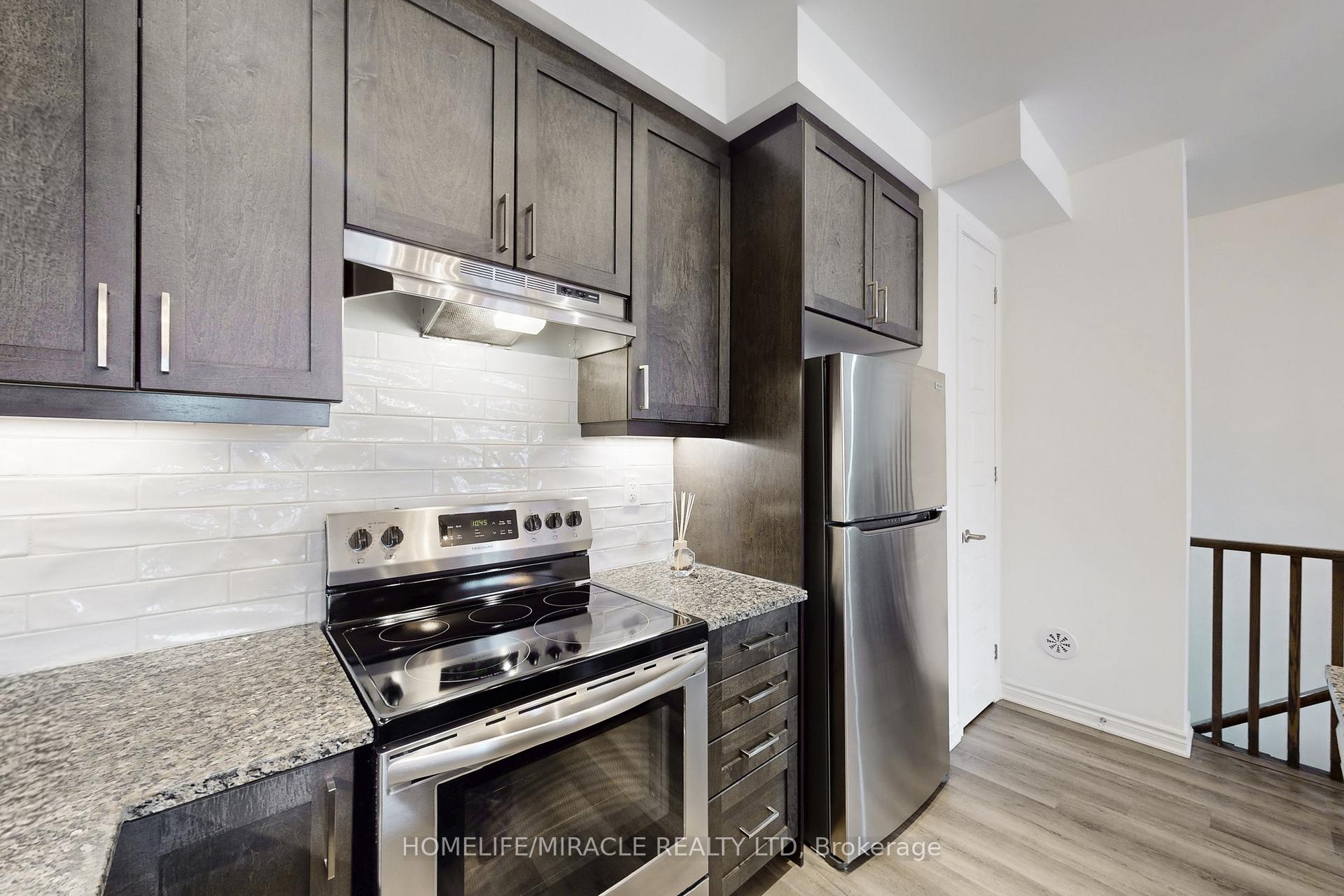 Photo 14 of 1587 Moira Crescent, Milton, Bowes — HOMEH