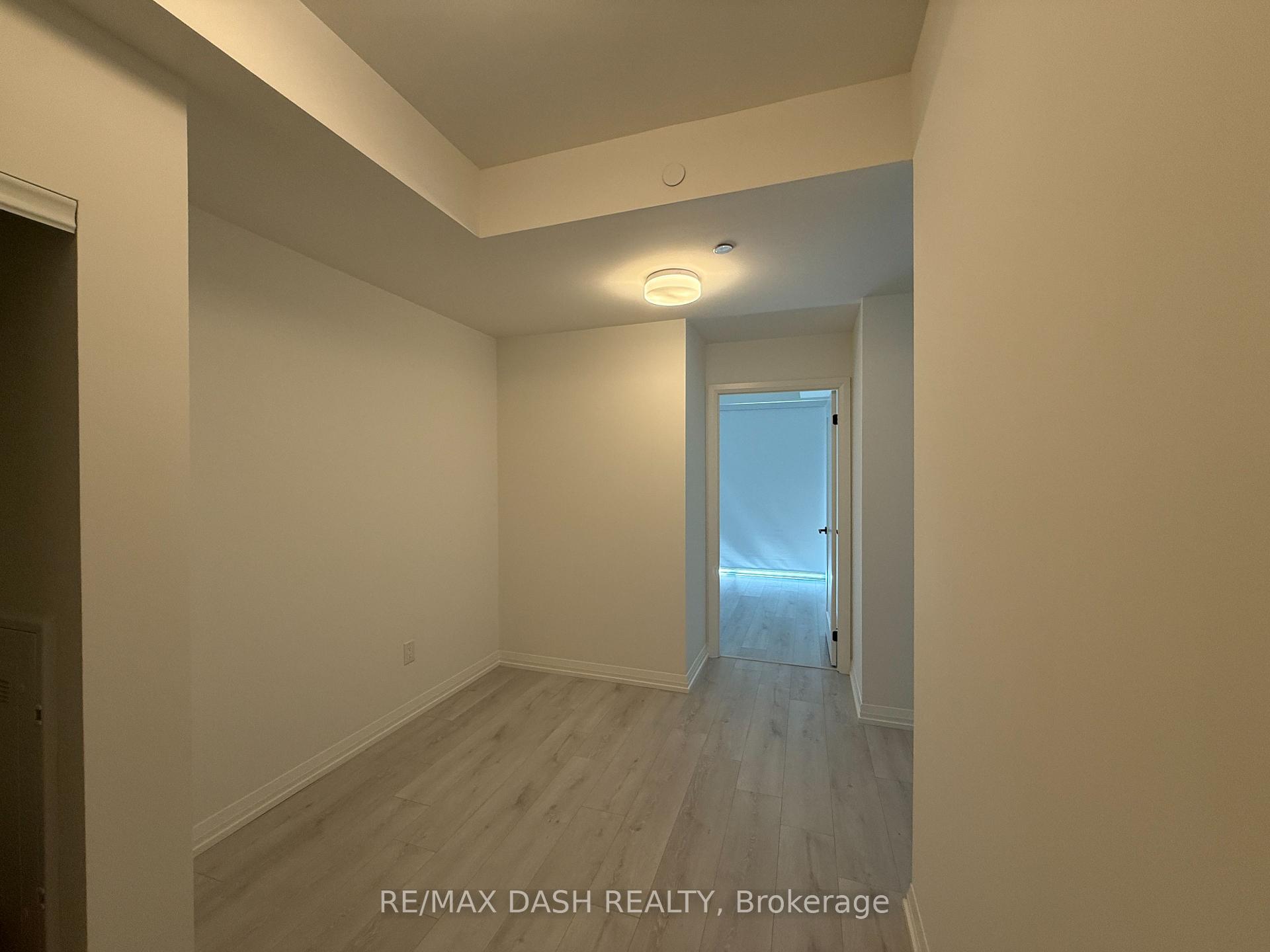 Photo 5 of Unit 708, 280 Dundas Street W, Toronto, University — HOMEH