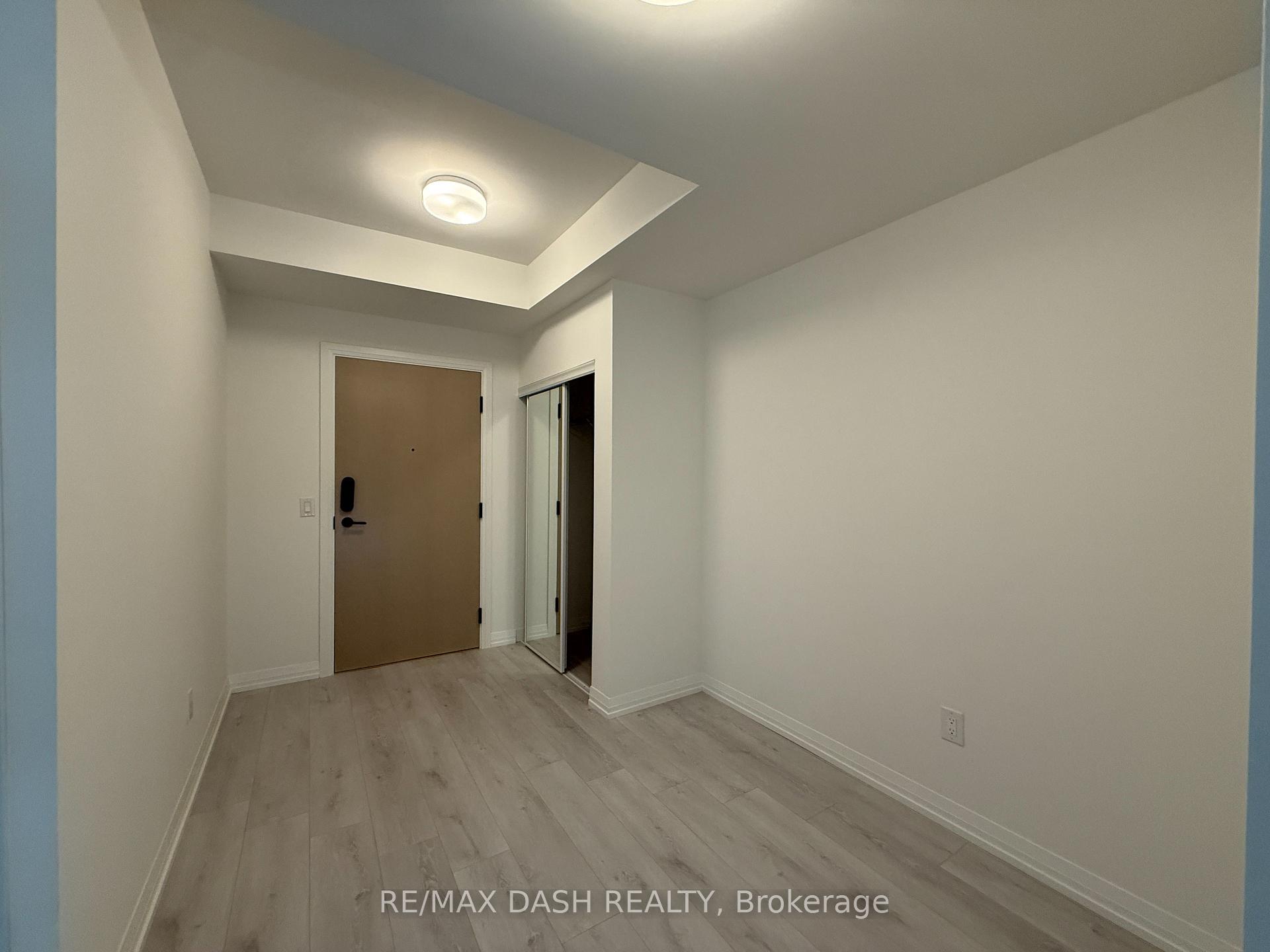 Photo 7 of Unit 708, 280 Dundas Street W, Toronto, University — HOMEH