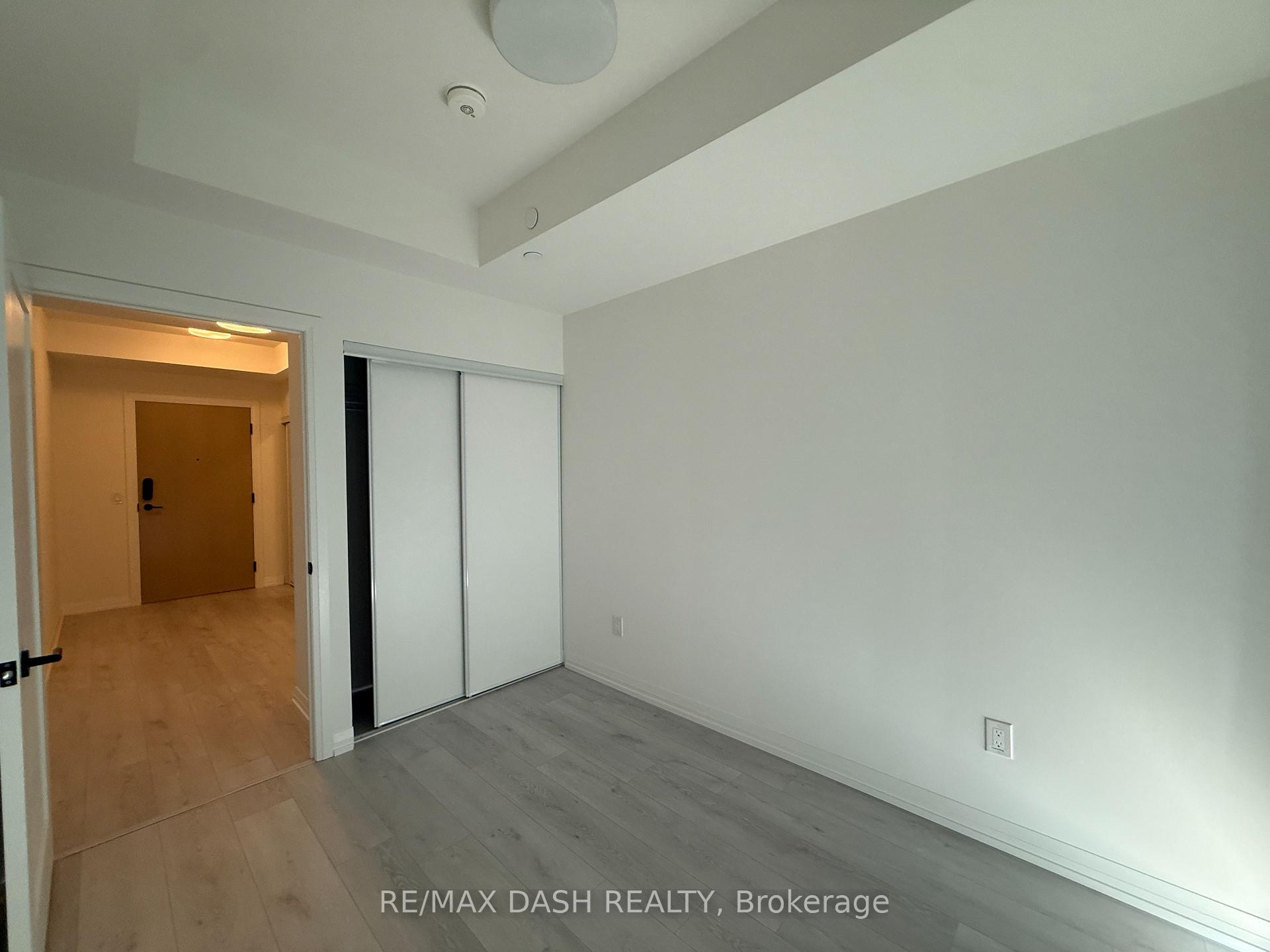 Photo 10 of Unit 708, 280 Dundas Street W, Toronto, University — HOMEH