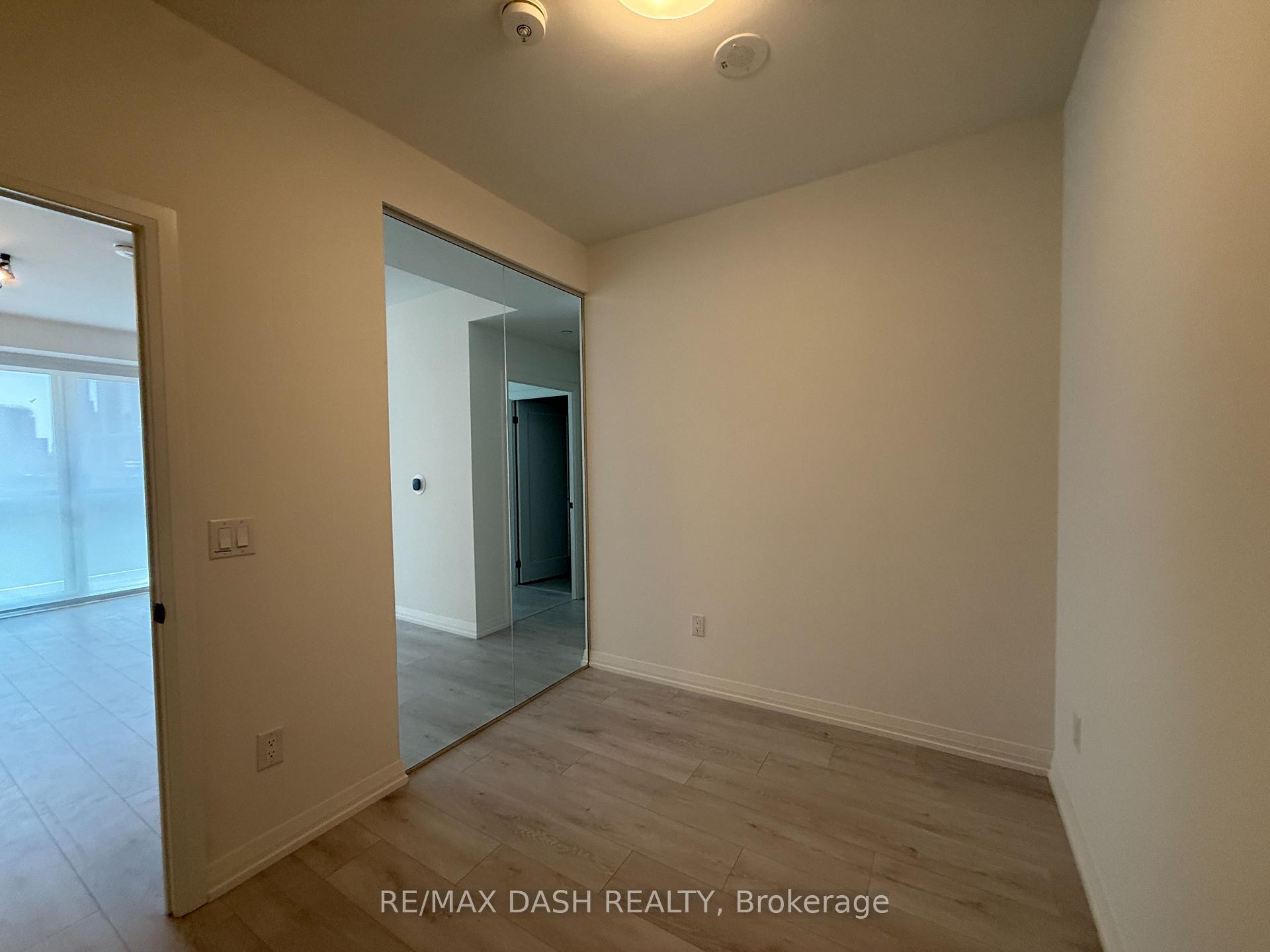 Photo 14 of Unit 708, 280 Dundas Street W, Toronto, University — HOMEH